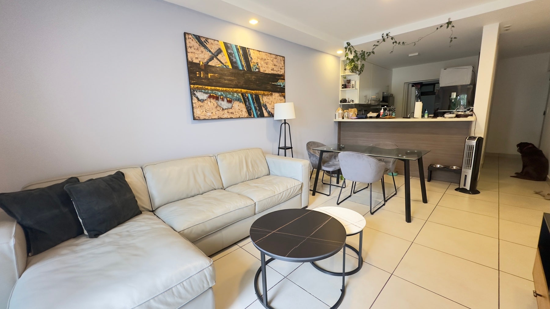 Bohemia Condominium — photo 5 of 7