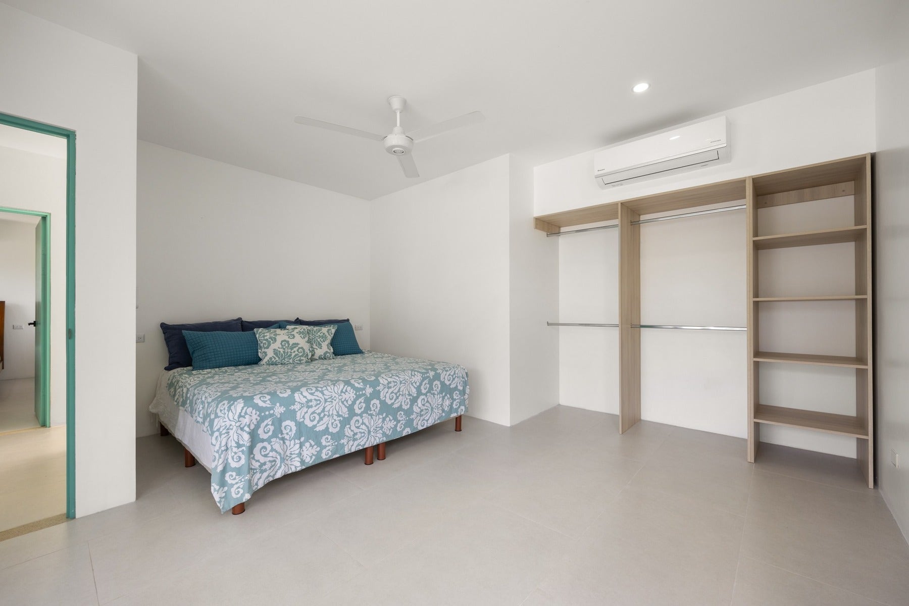 Fully Renovated Modern Home — photo 9 of 19