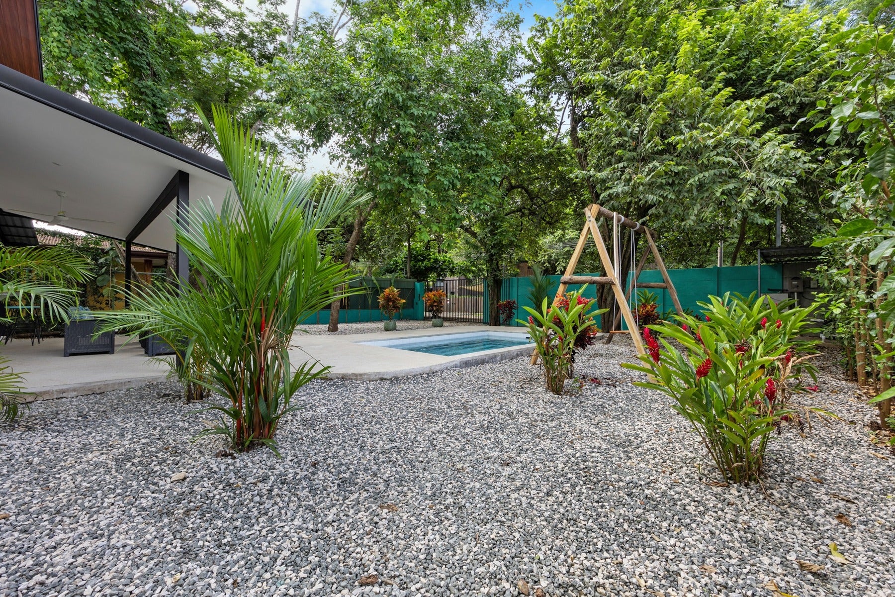 Fully Renovated Modern Home — photo 17 of 19