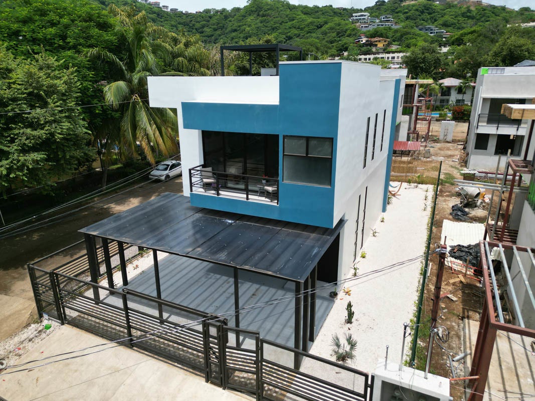 Paradise Villas - Oceanfront 3 Bedroom New Construction Homes — photo 4 of 19