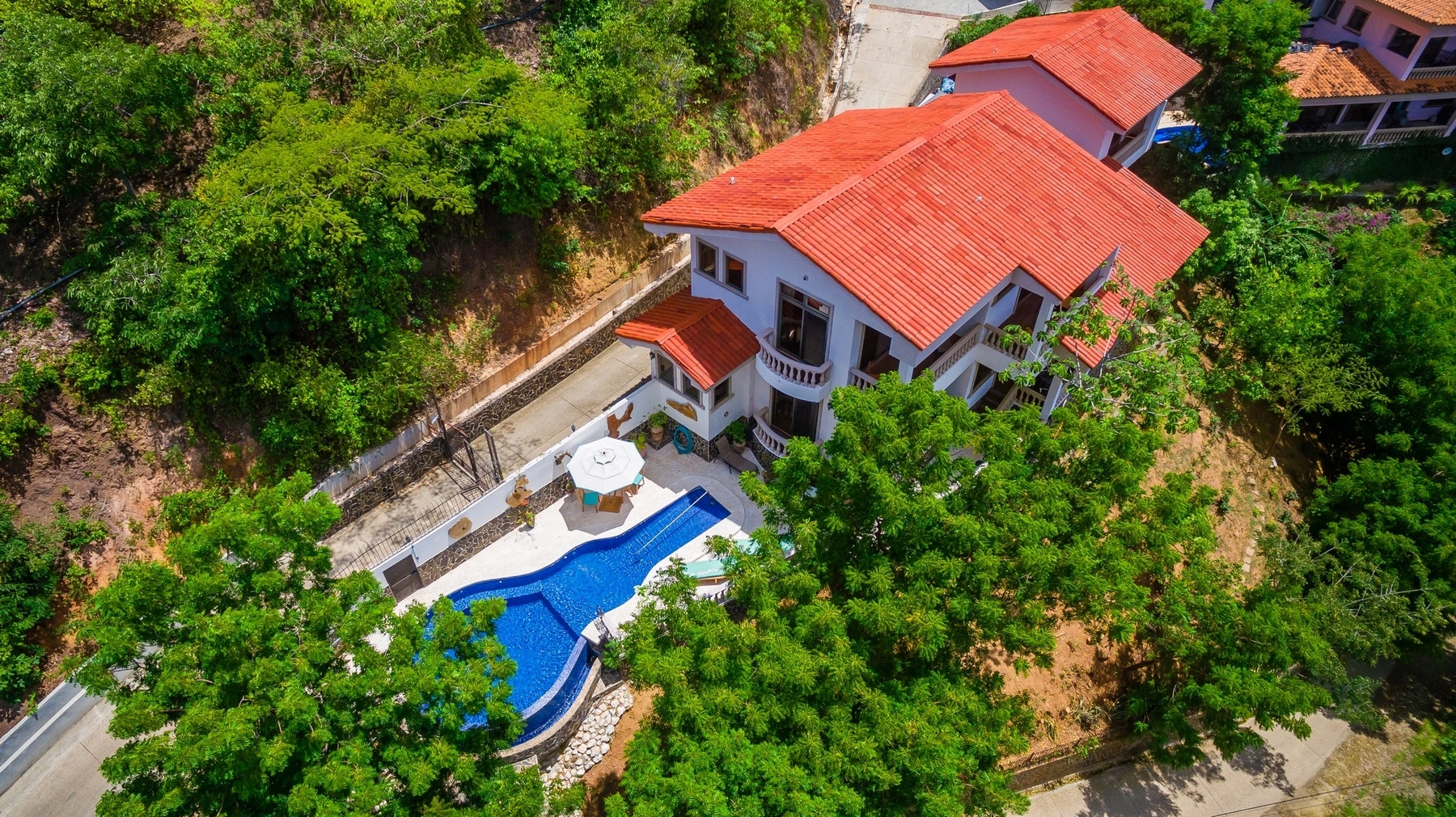 Casa Louzon — photo 2 of 19