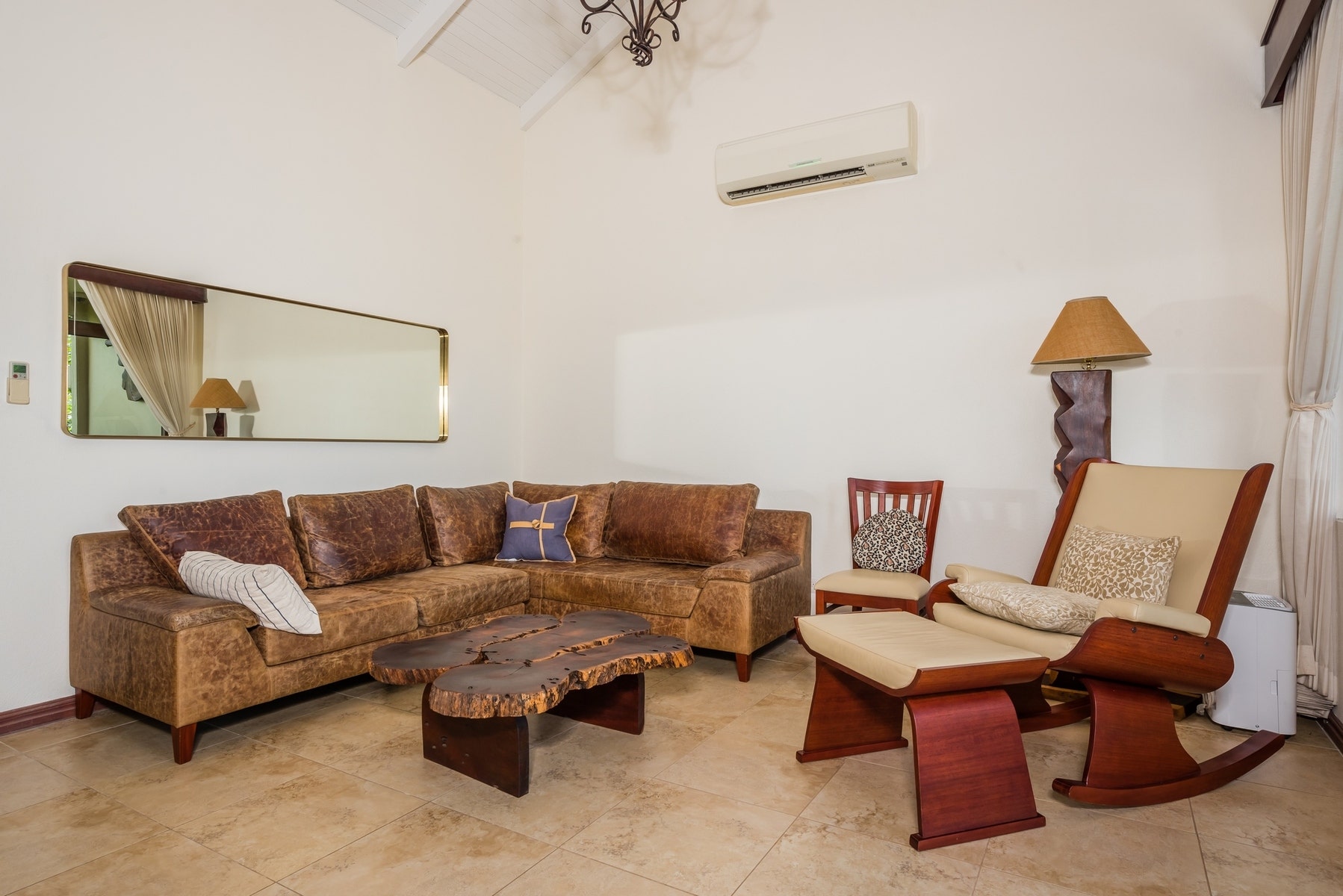 Casa Louzon — photo 10 of 19