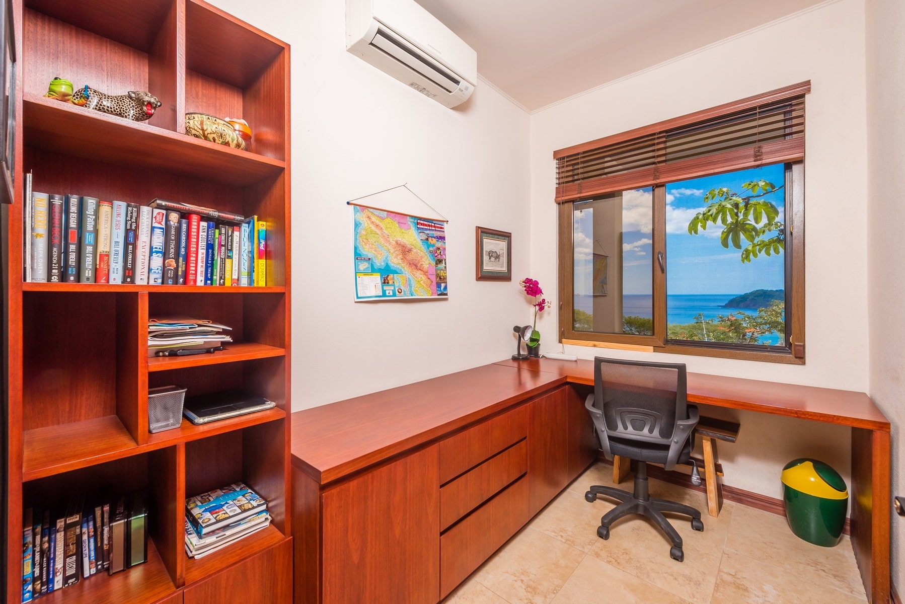 Casa Louzon — photo 17 of 19