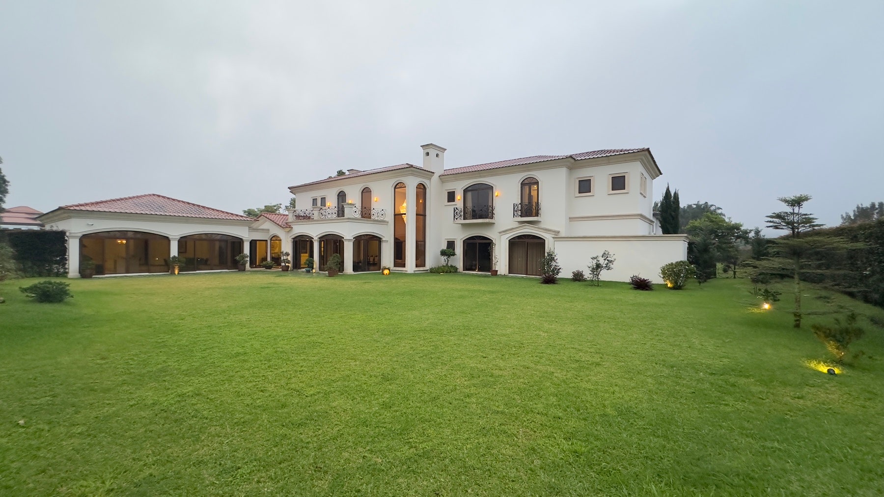 Monteran, Timeless Luxury Estate, Monteran, Curridabat, Granadilla, Curridabat, San Jose, Costa Rica 11802