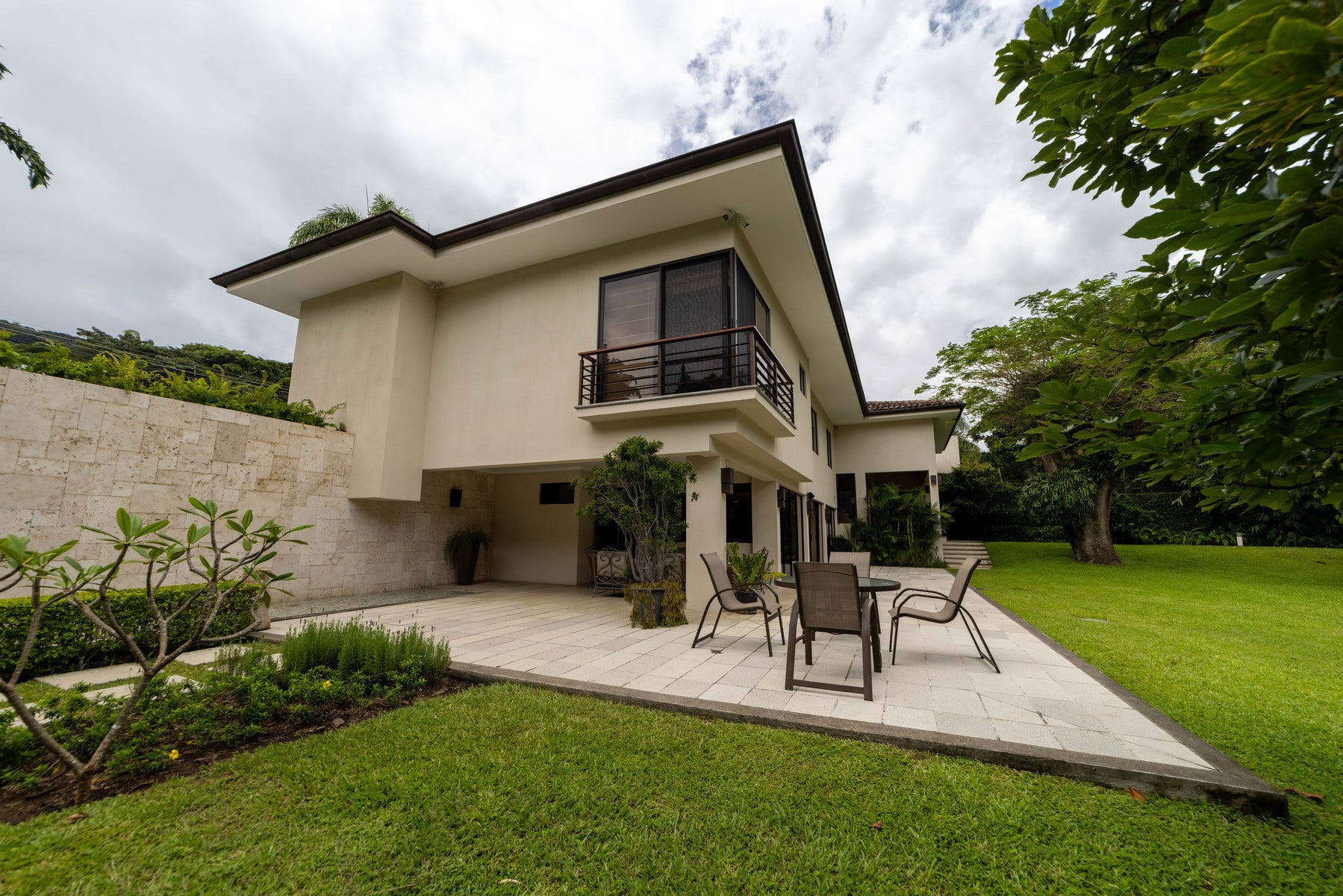 City Family Home — photo 4 of 19
