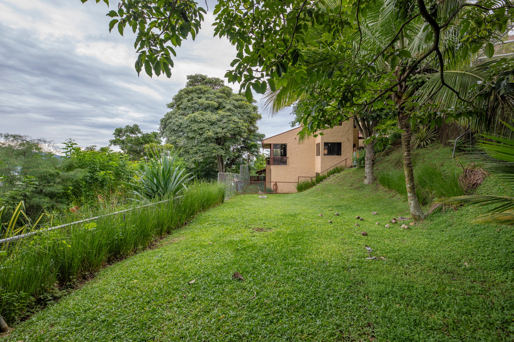 Casa Paz, Guachipelin, La Salamandra, Guachipelin, Escazu, Guachipelin, Escazu, San Jose, Costa Rica 10203