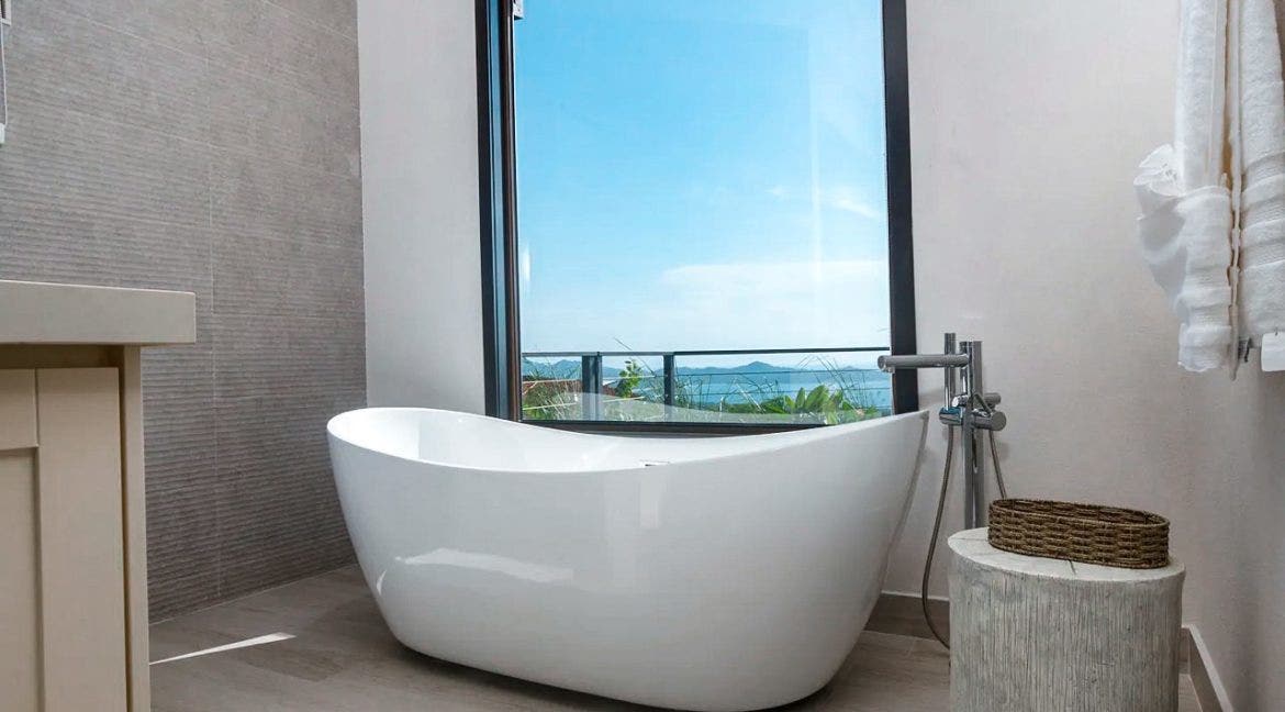 Casa Pacifica — photo 17 of 19
