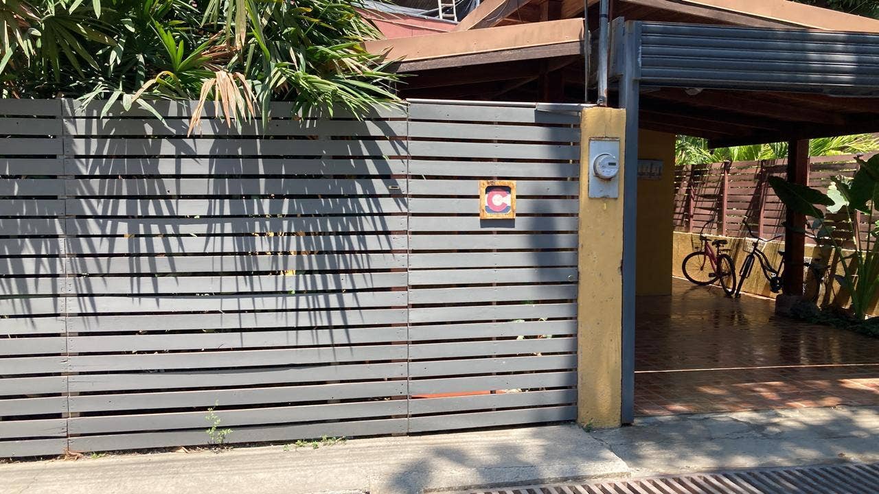 Walk to Beach Two bedroom Family Home — photo 11 of 12