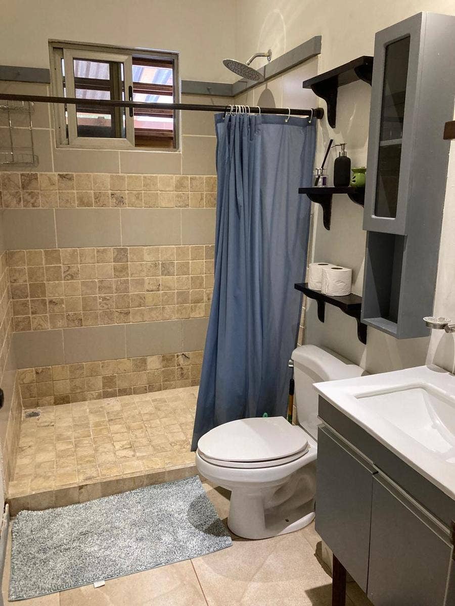 Walk to Beach Two bedroom Family Home — photo 8 of 12
