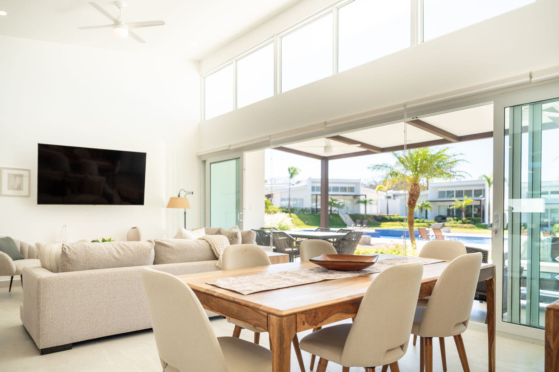 Upgraded home close to the beach — photo 5 of 19