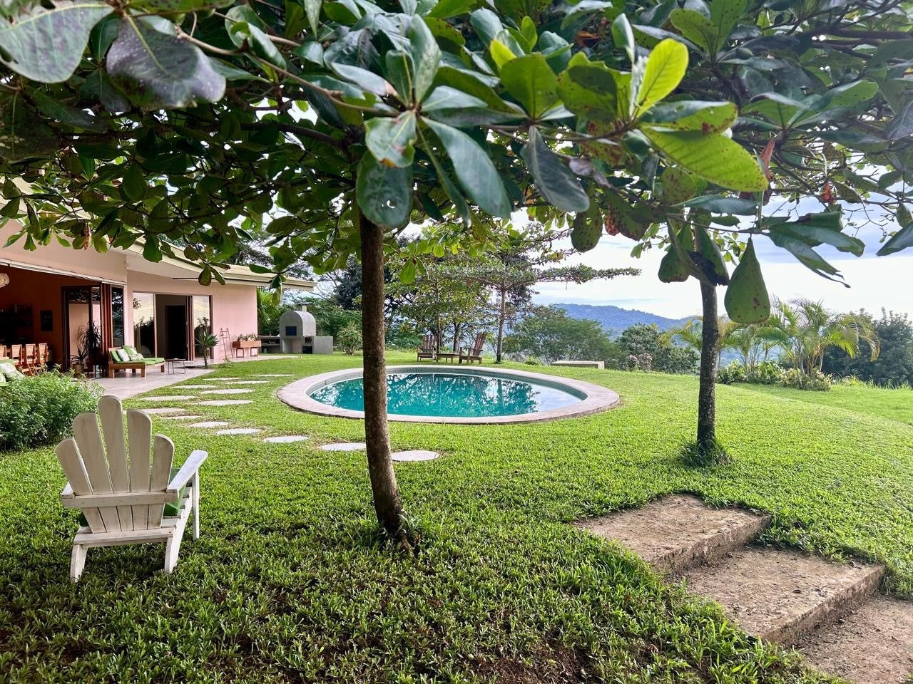 Beautiful Ocean View Home in Gated Community — foto 12 de 19
