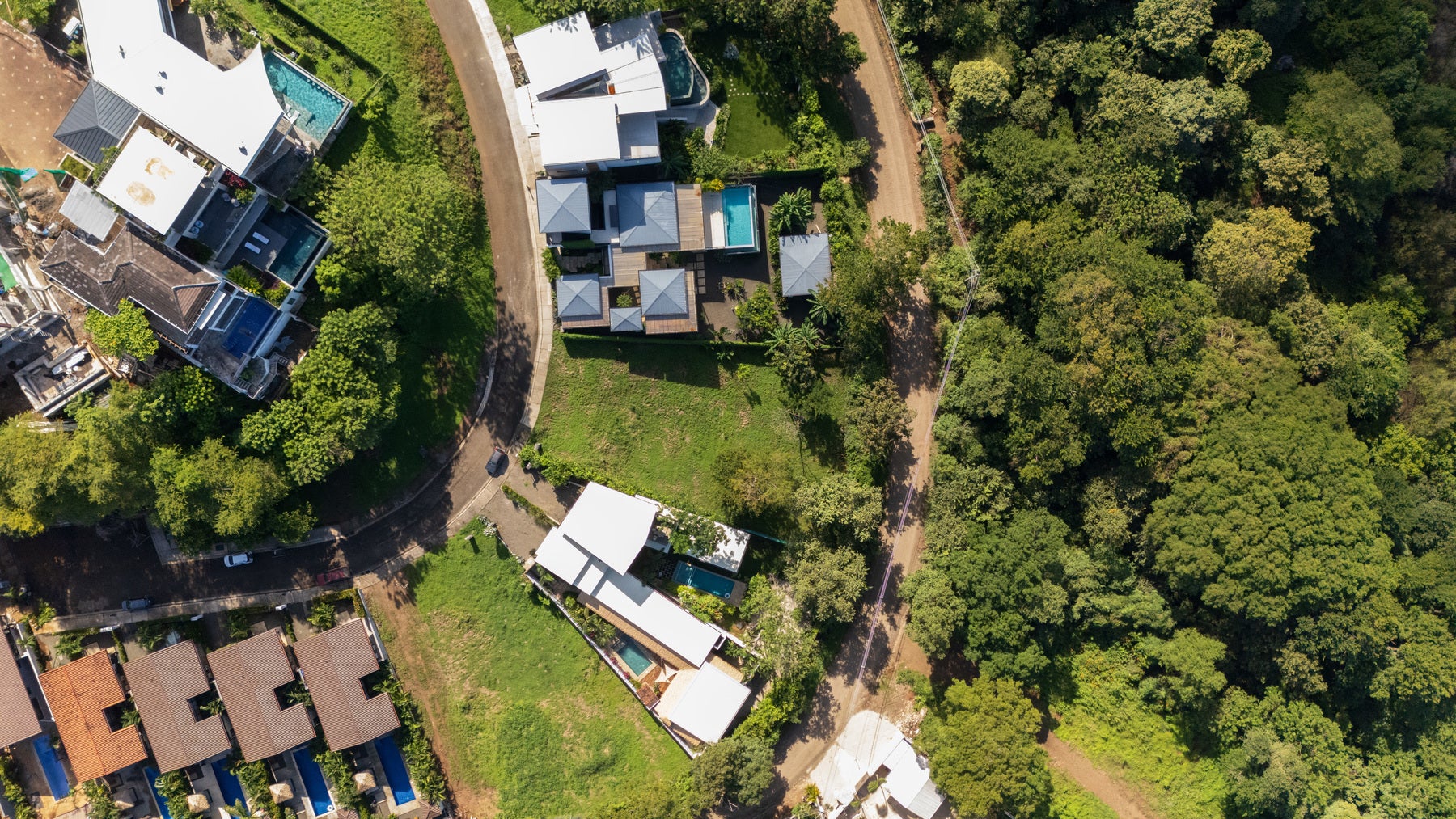 Prime Lot Close to The Beach — photo 2 of 19
