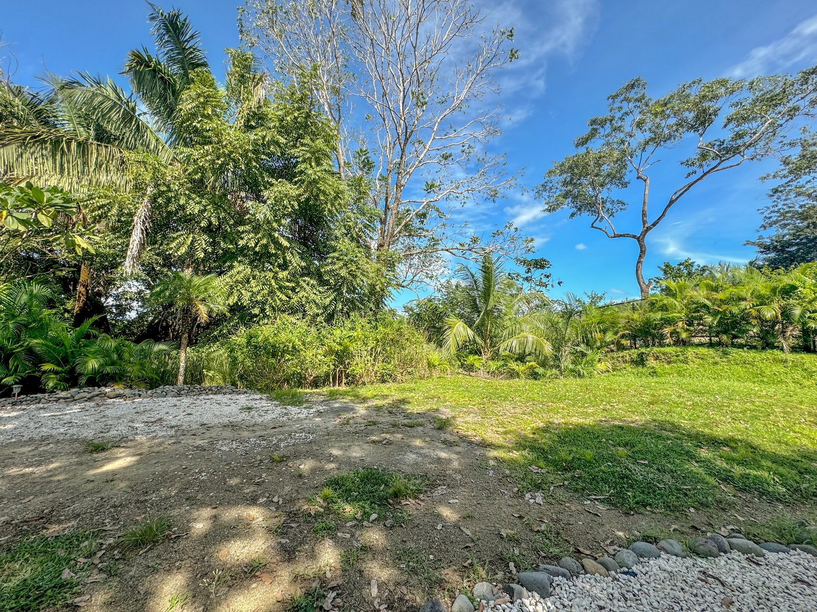 Large Studio Home With Room to Build, Santiago, Santiago, Santa Teresa, Cobano, Puntarenas, Puntarenas, Costa Rica 60111 Large Studio Home With Room to Build, Santiago, Santiago, Santa Teresa, Cobano, Puntarenas, Puntarenas, Costa Rica 60111