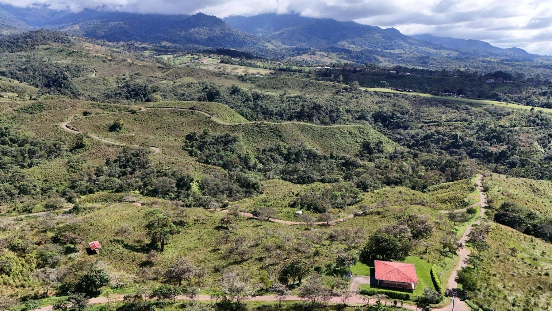 Jewel of Perez Zeledon — photo 2 of 19