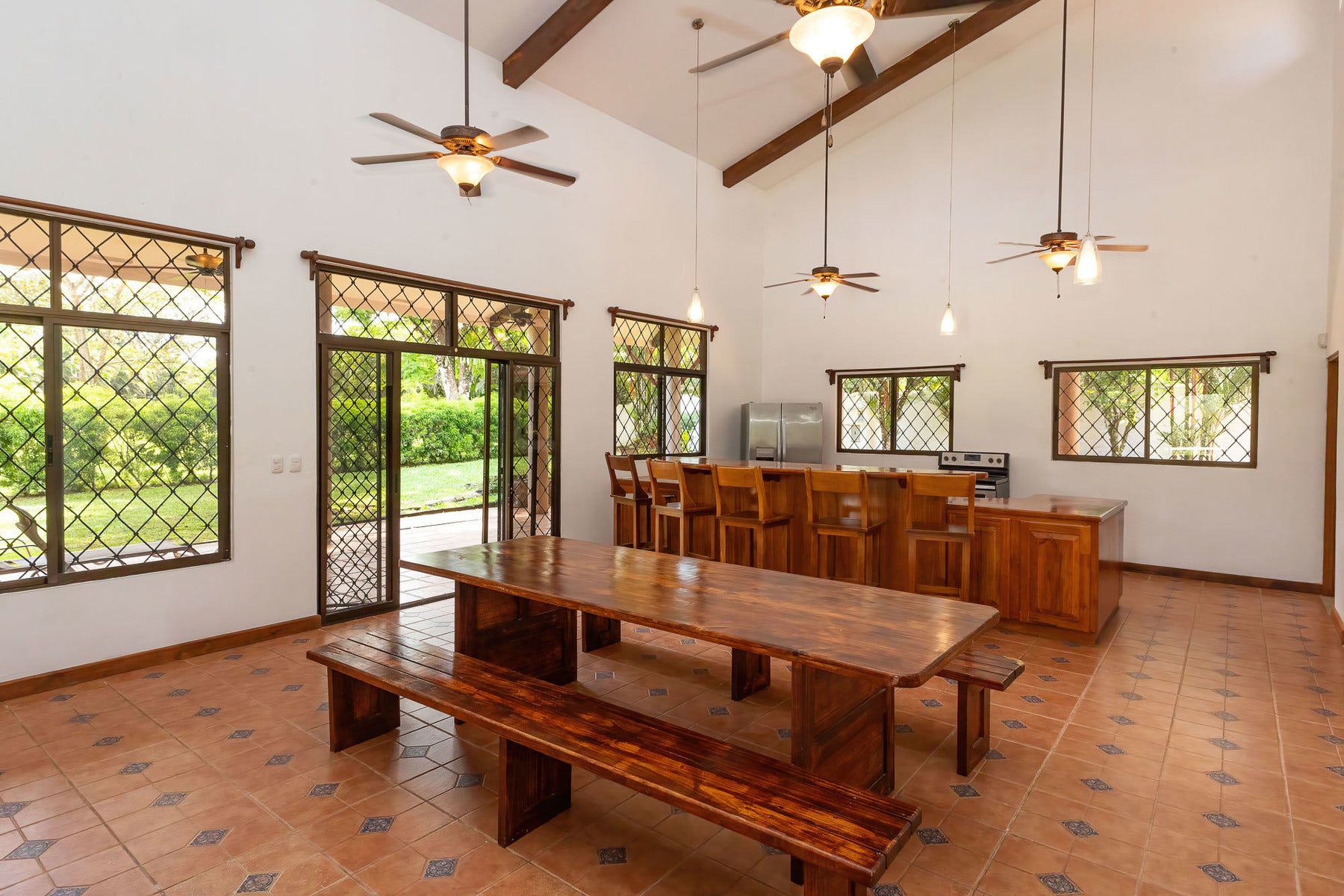 Luxury Nature Estate in Naranjito — photo 17 of 19