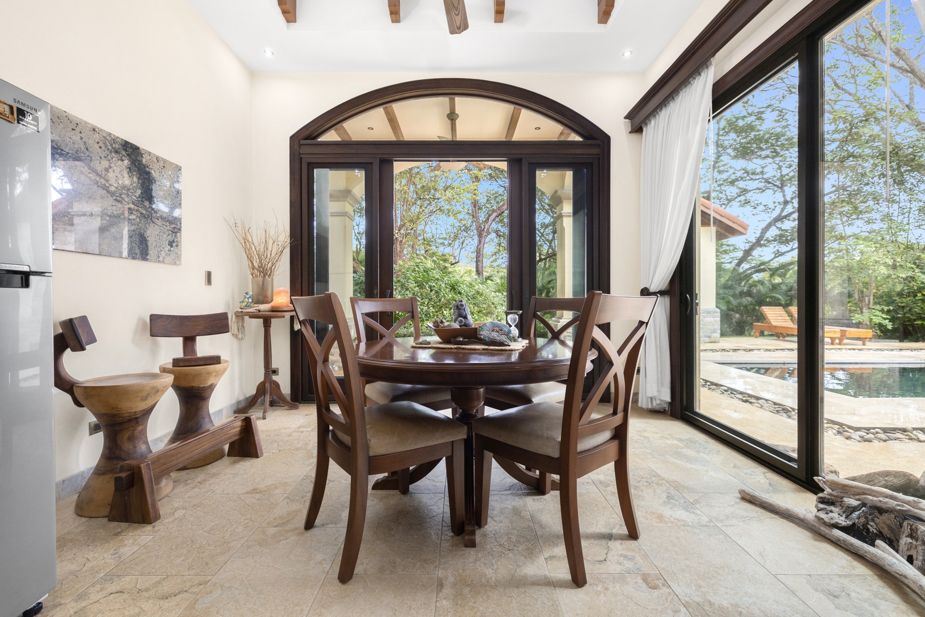 Luxury Home With Guest House — photo 7 of 19