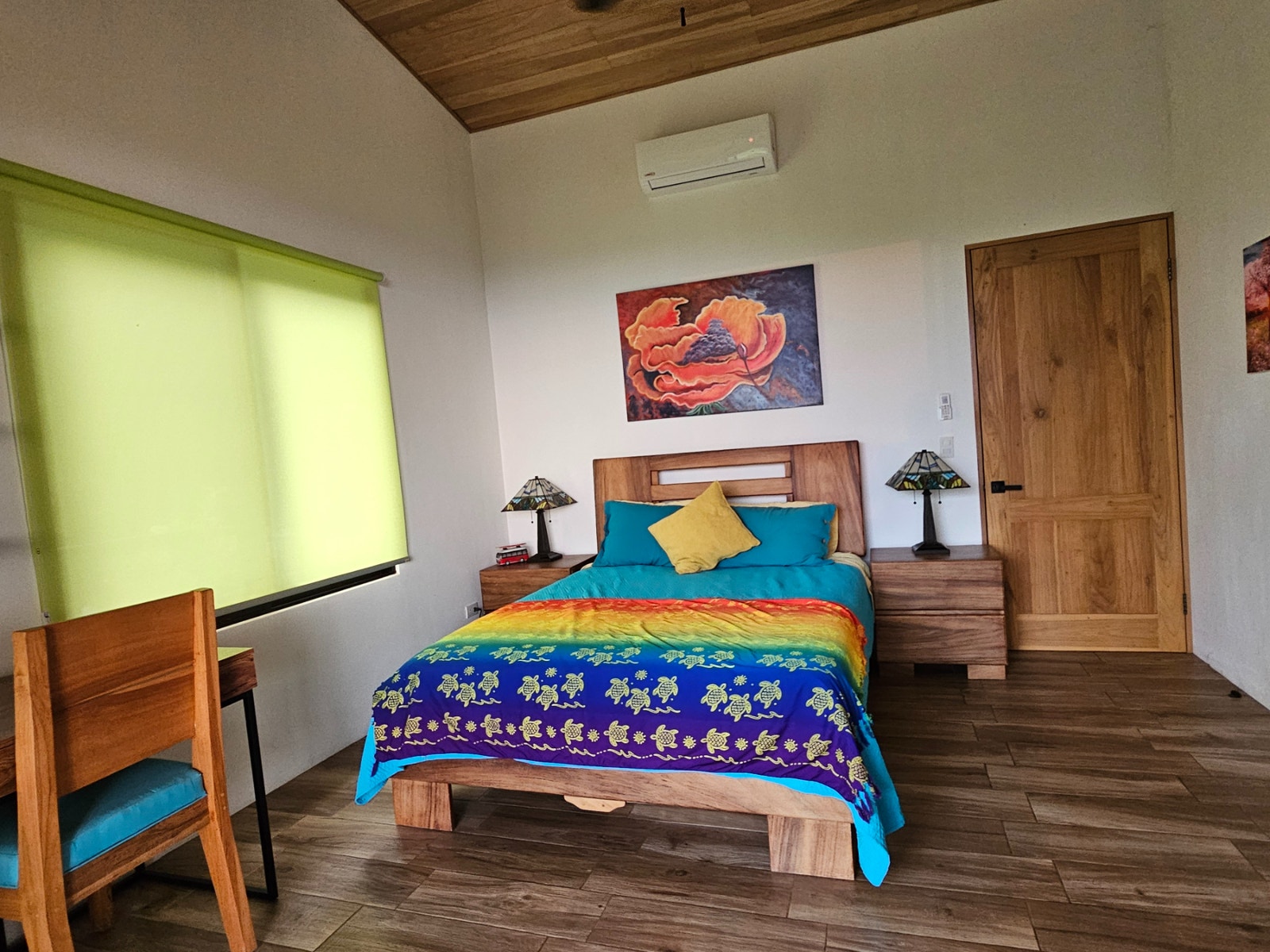 Panoramic Ocean and Sunset View Property — photo 9 of 19