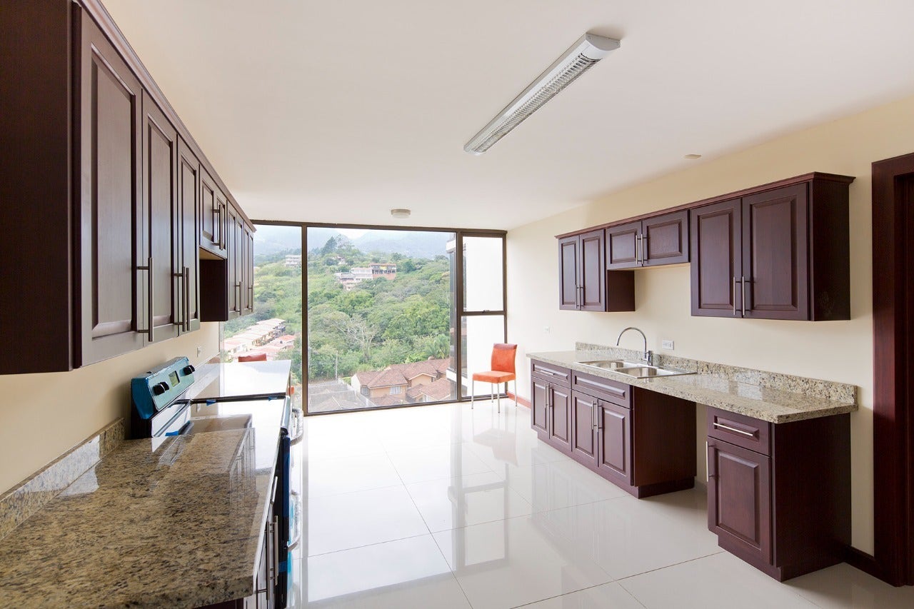 Spacious  Condo in Altos de Marbella Tower, #8 East — photo 7 of 19