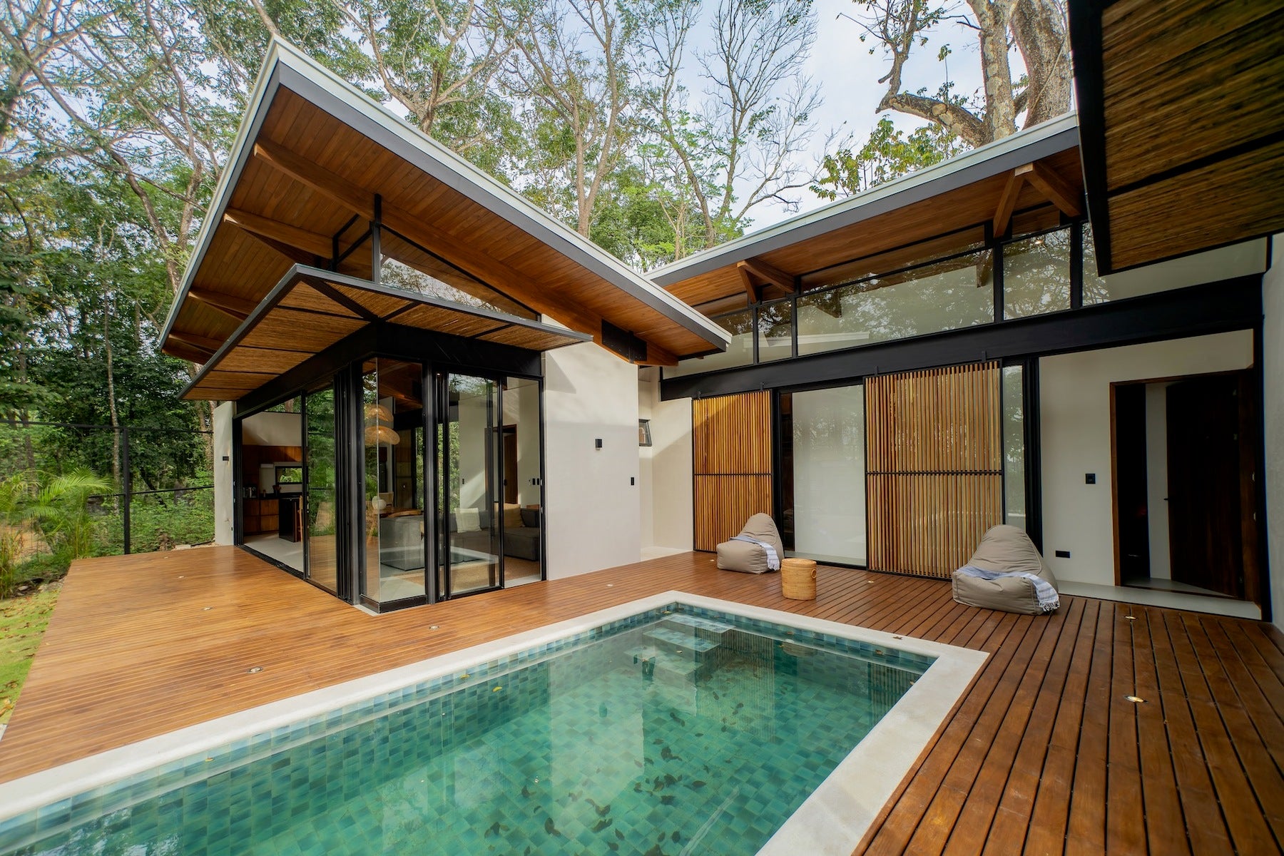 Luxurious Tropical Modern Home, Santa Teresa, Cobano, Puntarenas, Puntarenas, Costa Rica 60111 — photo 4 of 5
