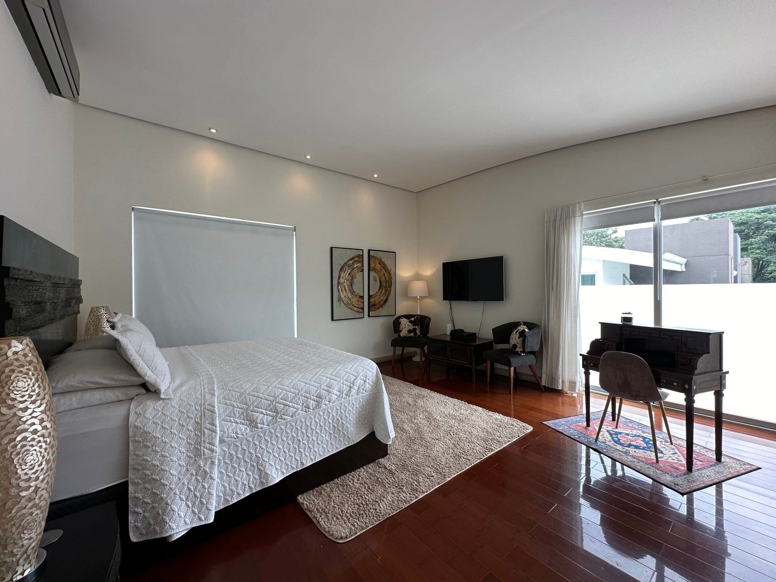 Nuvo Santa Ana Unique Residence — photo 10 of 19