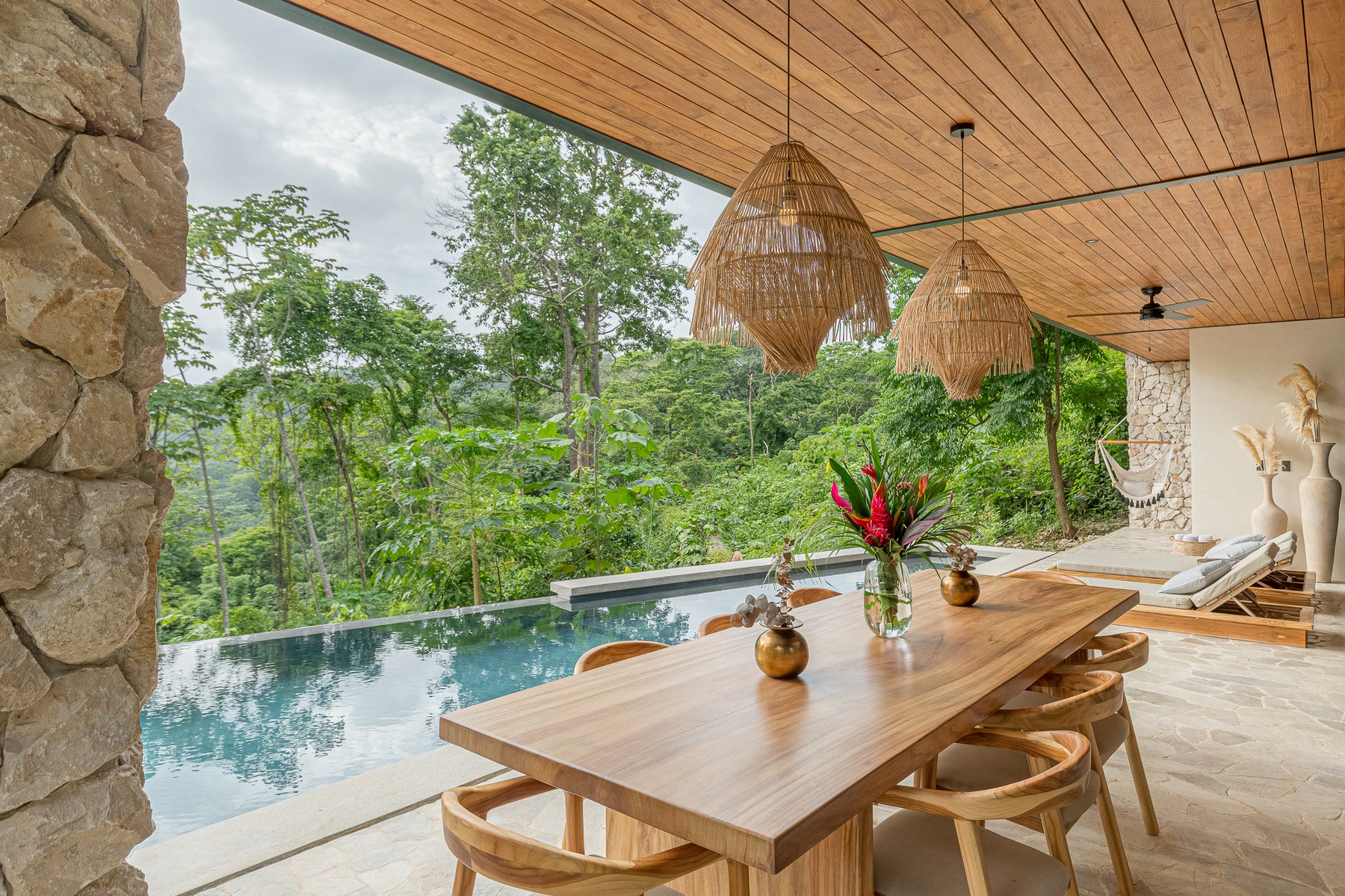 Luxurious Villa Santa Teresa — photo 17 of 19