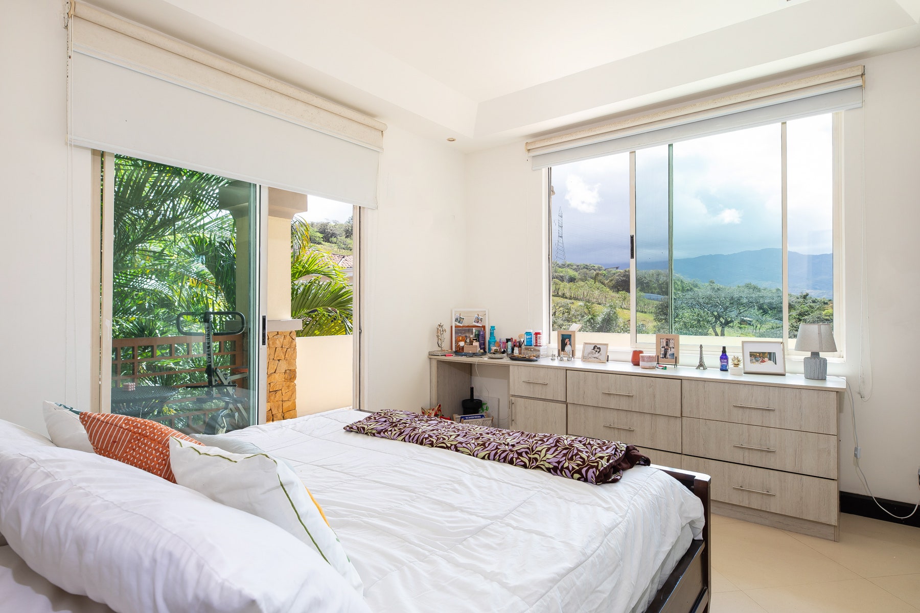 Puerta del Sol Guachipelin Panoramic House. — photo 13 of 19