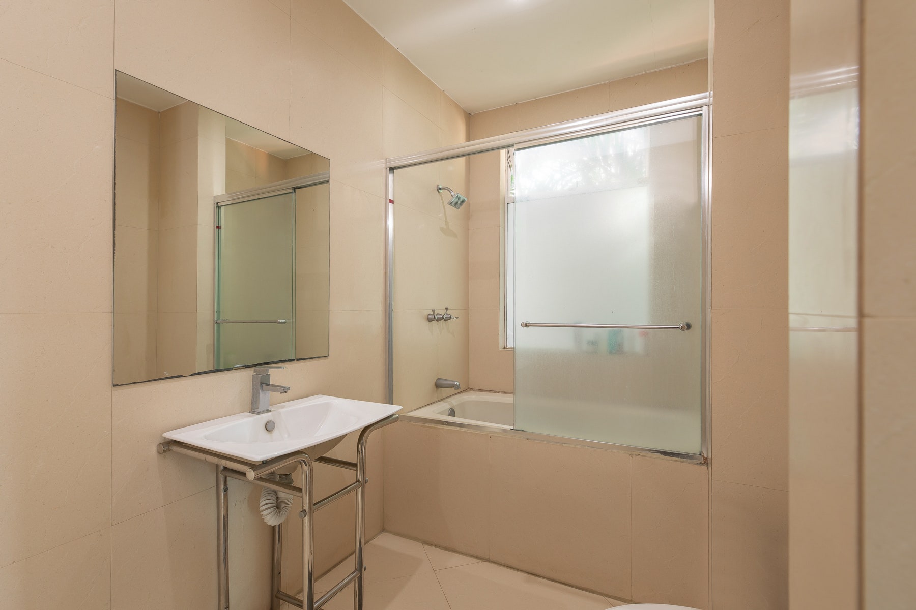 Puerta del Sol Guachipelin Panoramic House. — photo 17 of 19
