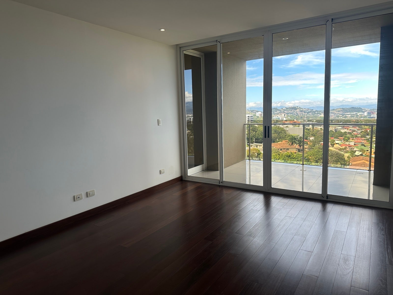 Spacious Alta Pietra Two Bedroom — foto 11 de 19