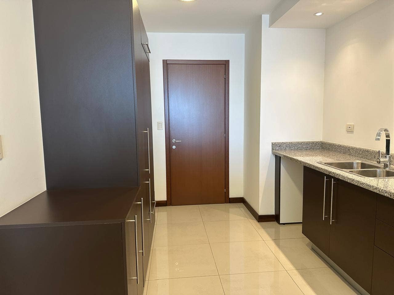 Spacious Alta Pietra Two Bedroom — foto 7 de 19