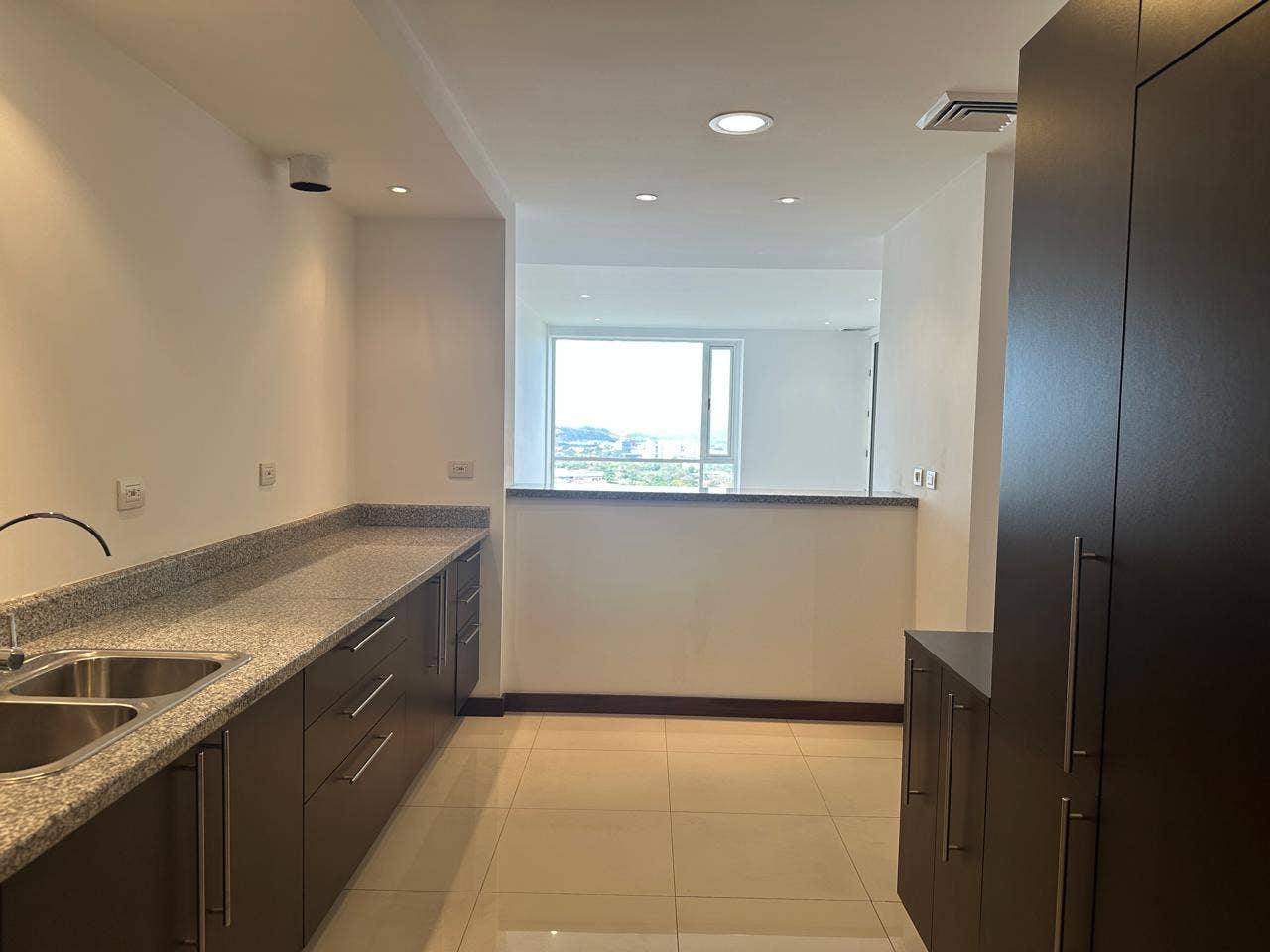Spacious Alta Pietra Two Bedroom — foto 6 de 19