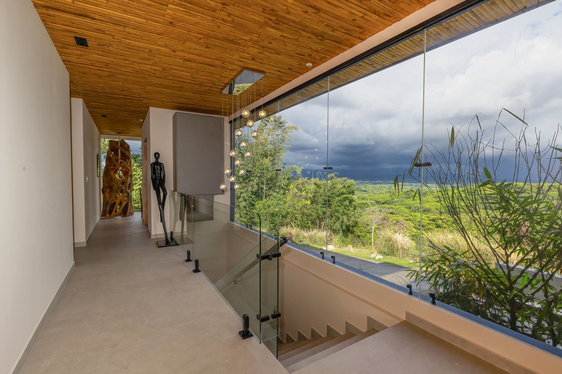 Modern Luxury Villa Near Marina — photo 5 of 19
