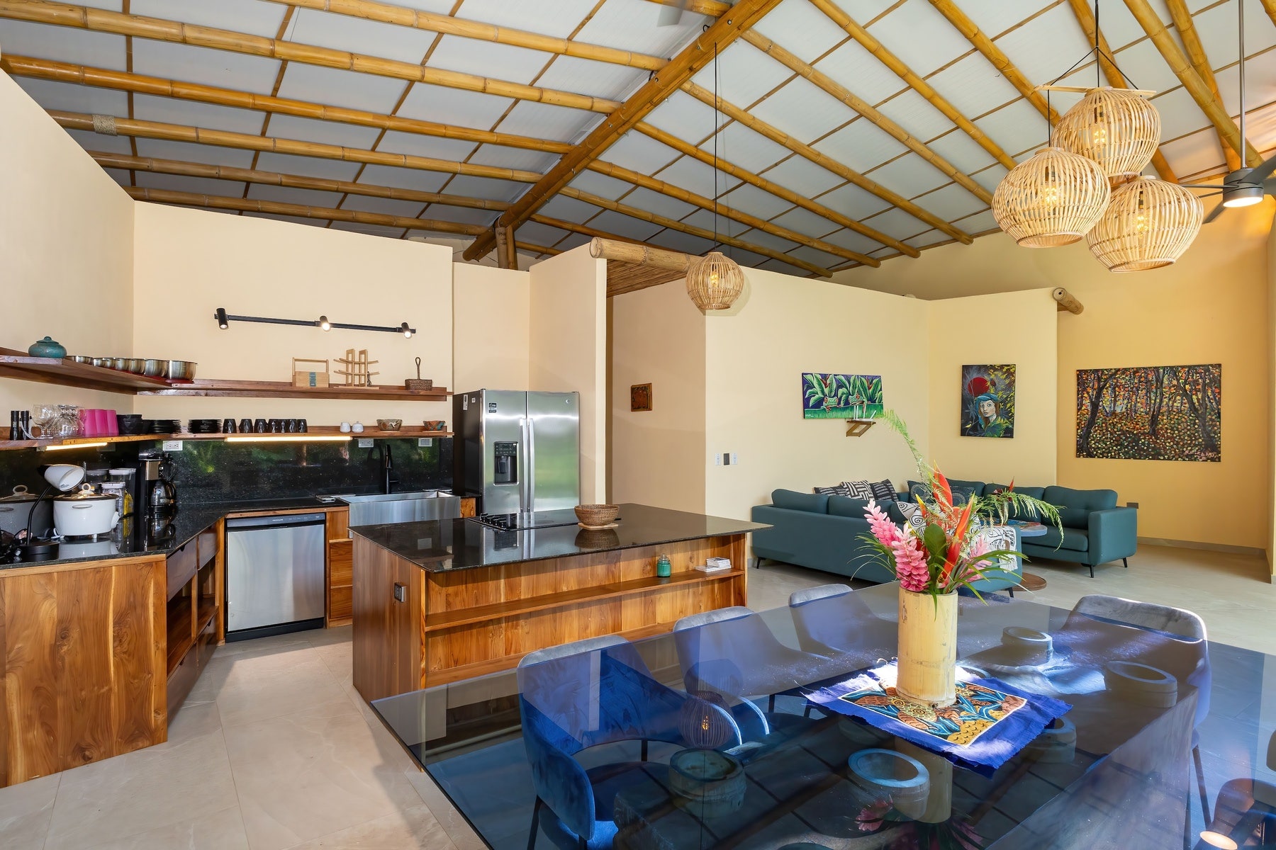 Luxury Jungle Retreat — photo 2 of 19
