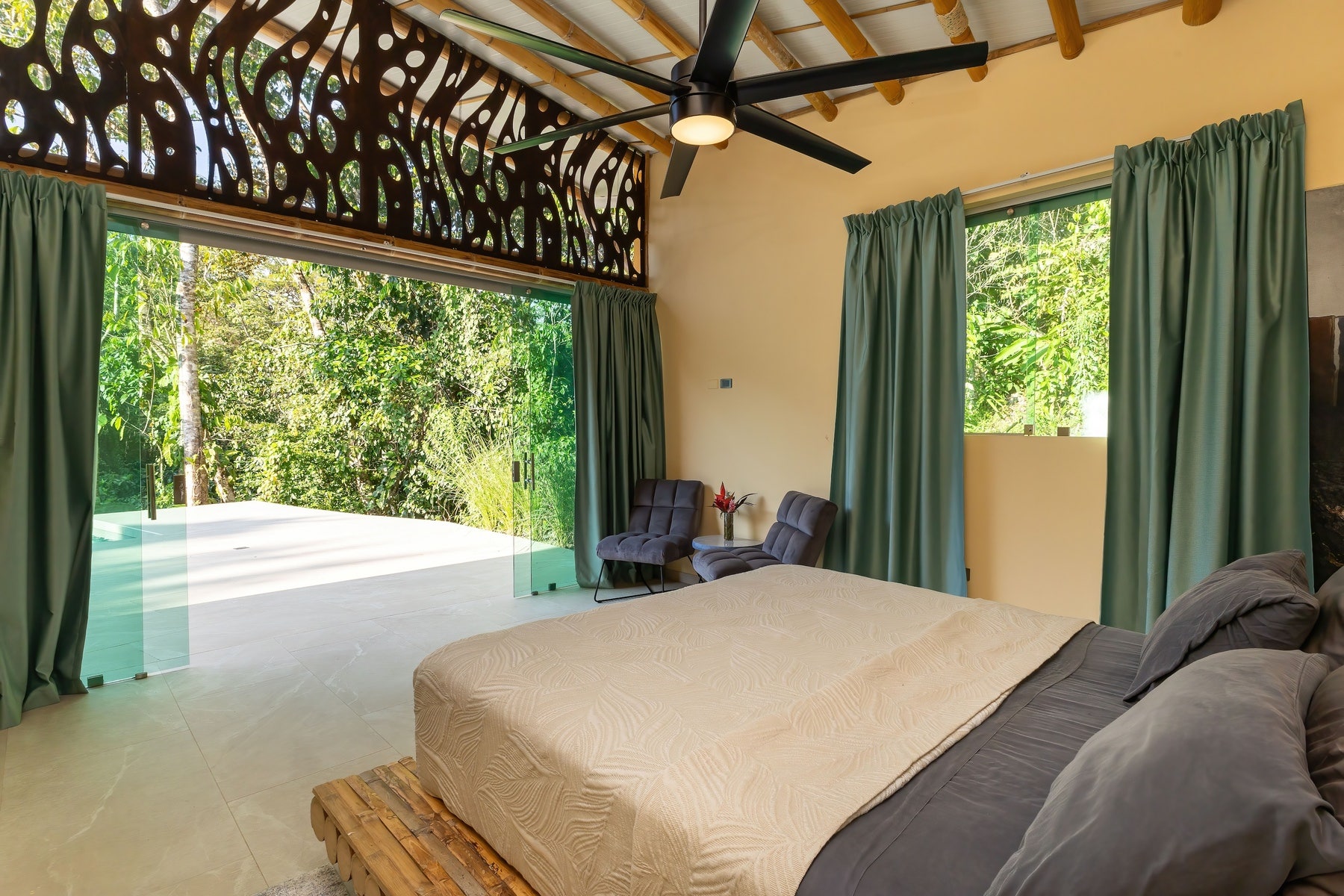 Luxury Jungle Retreat — photo 6 of 19