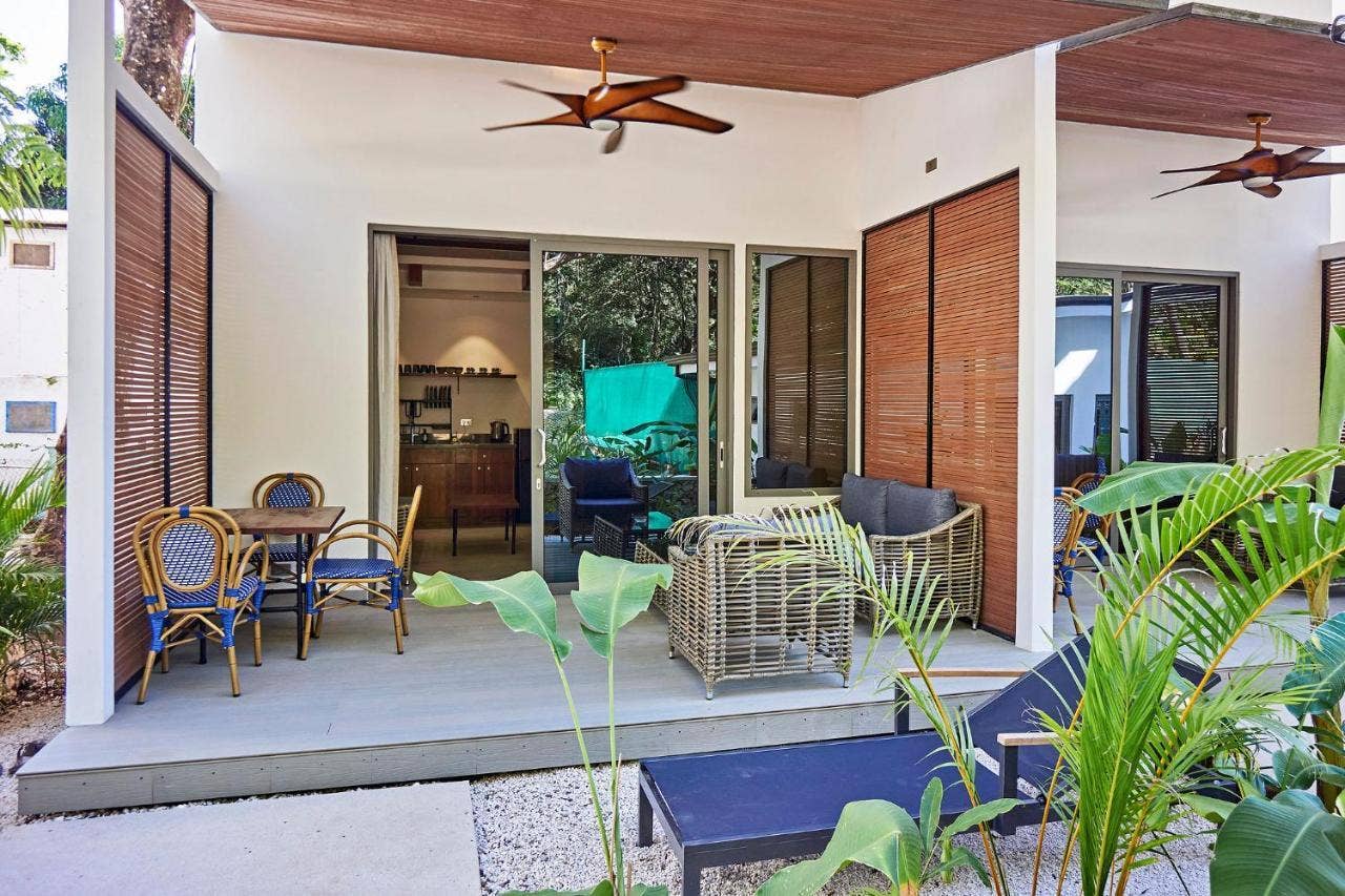 Walk to Beach Boutique Hotel — photo 16 of 19