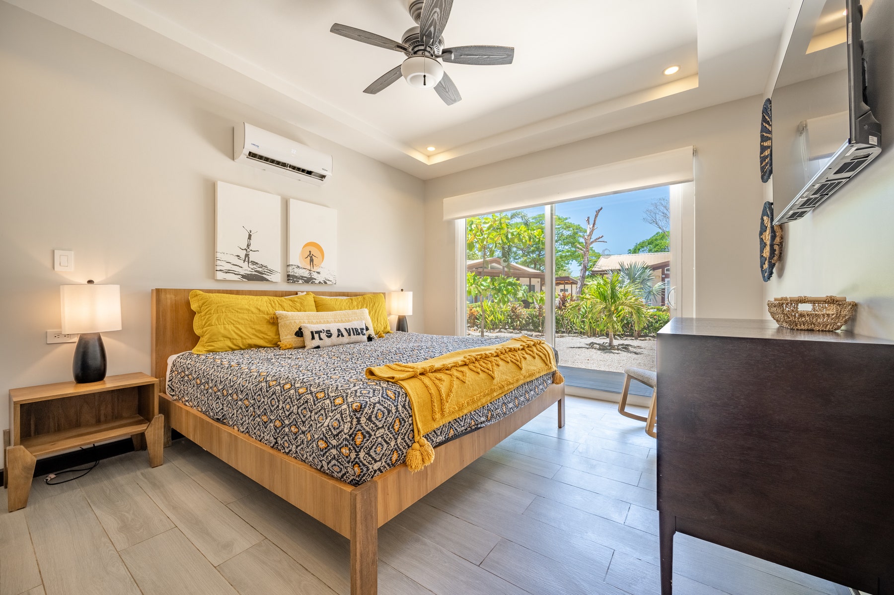 Beach and Surf House — photo 5 of 19