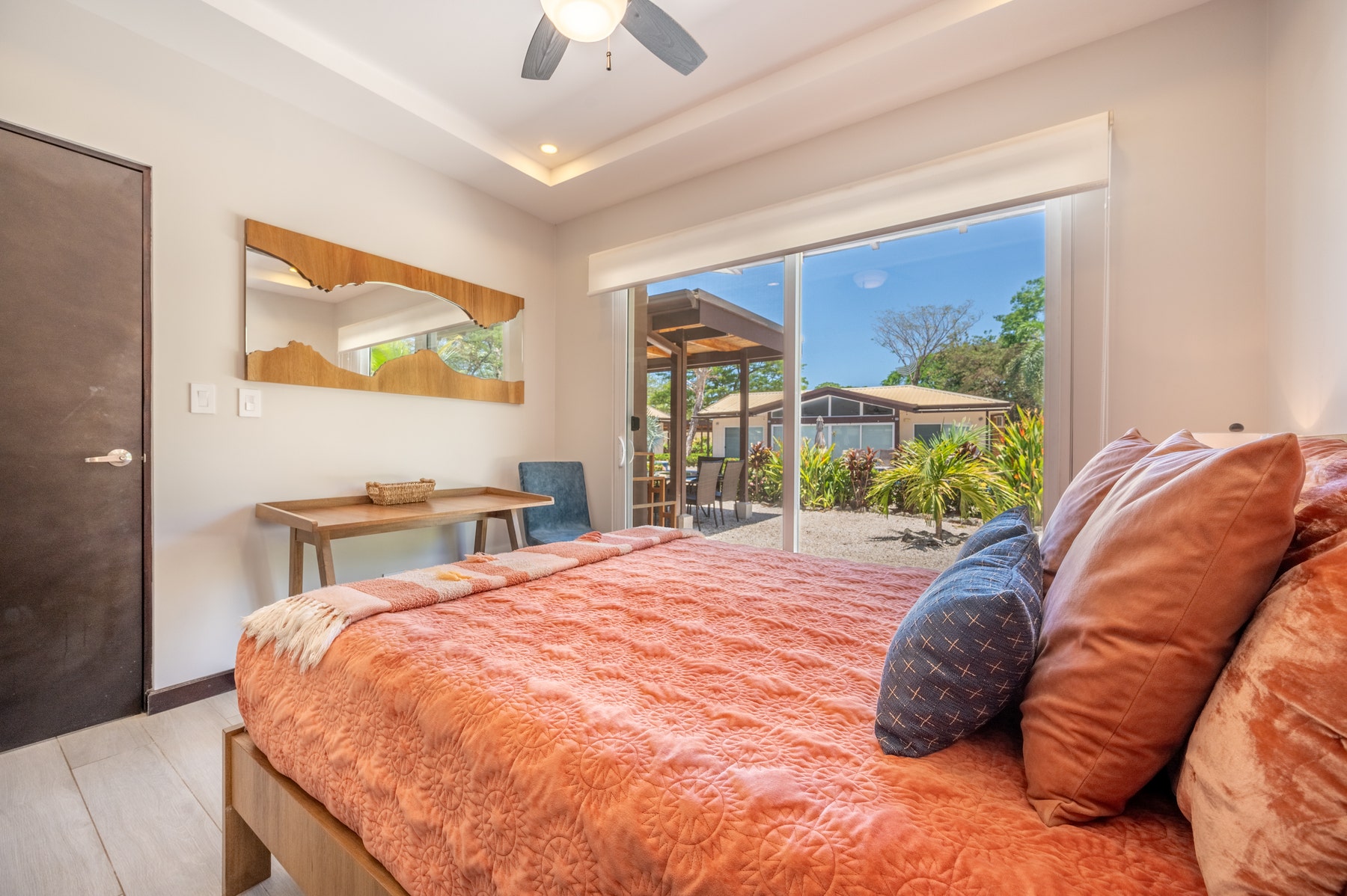 Beach and Surf House — photo 11 of 19