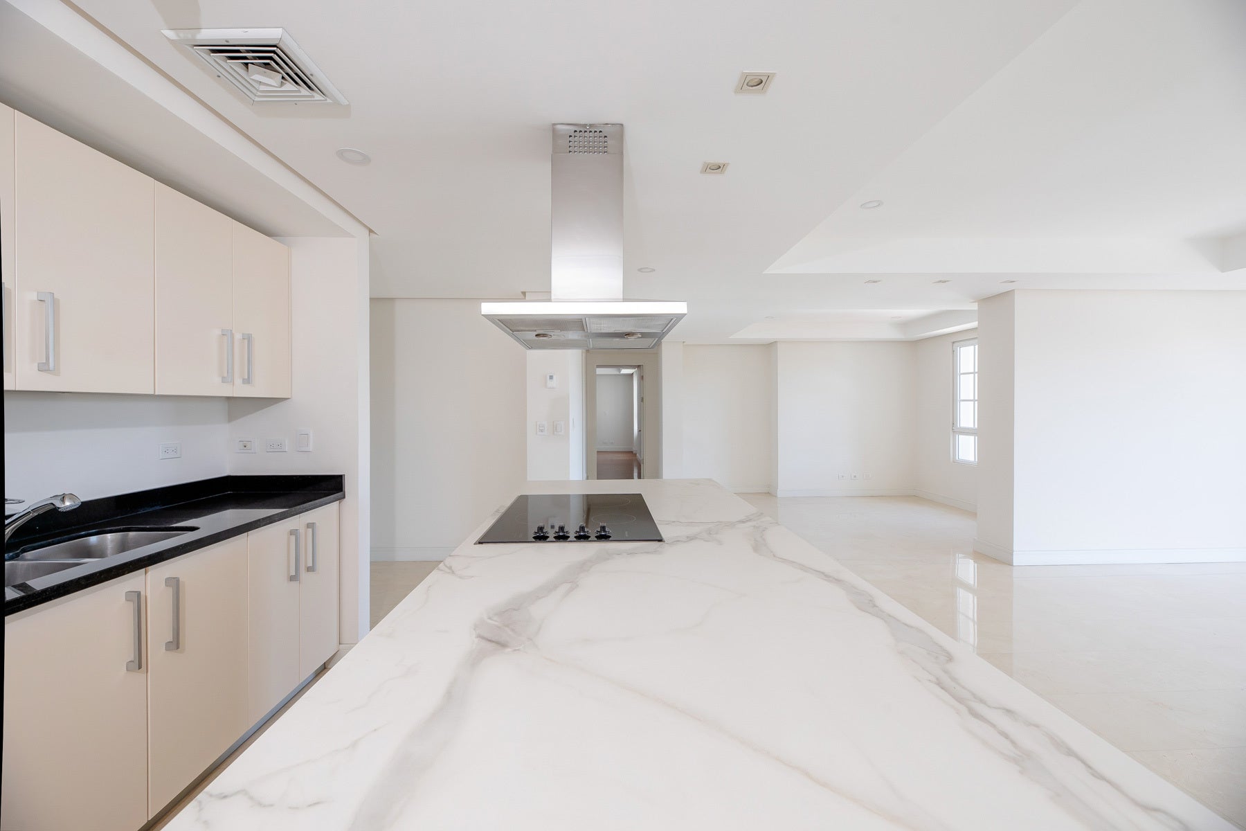 Oversized Executive Home at Cortijo — photo 5 of 13