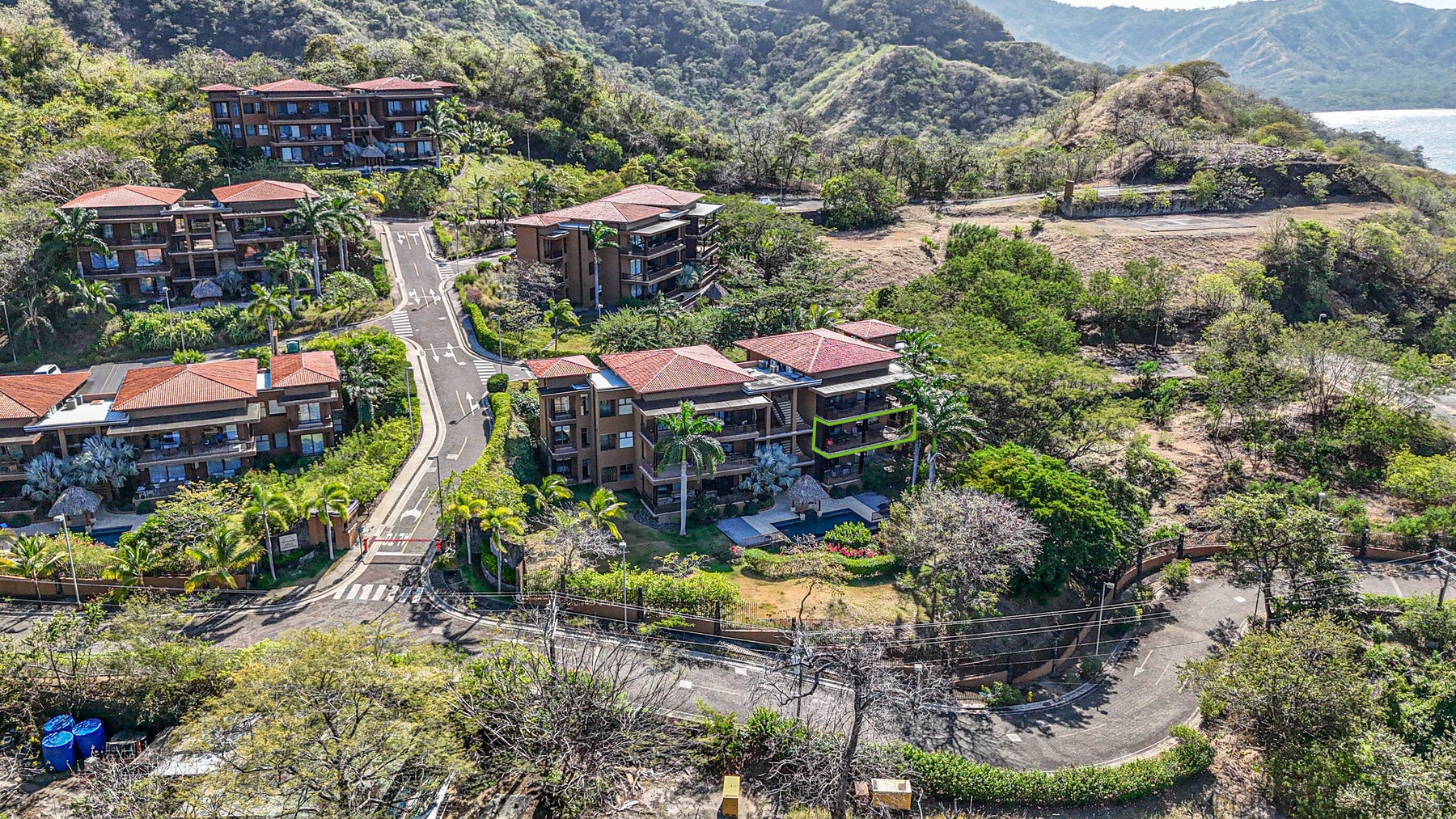 Azul Paraiso 1B — photo 4 of 19