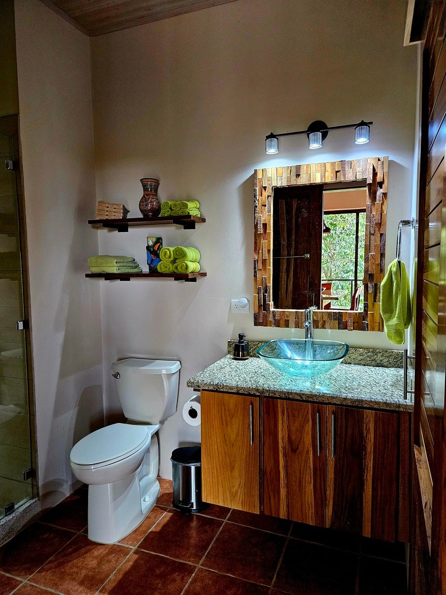 Panoramic Ocean and Sunset View Property — photo 18 of 19
