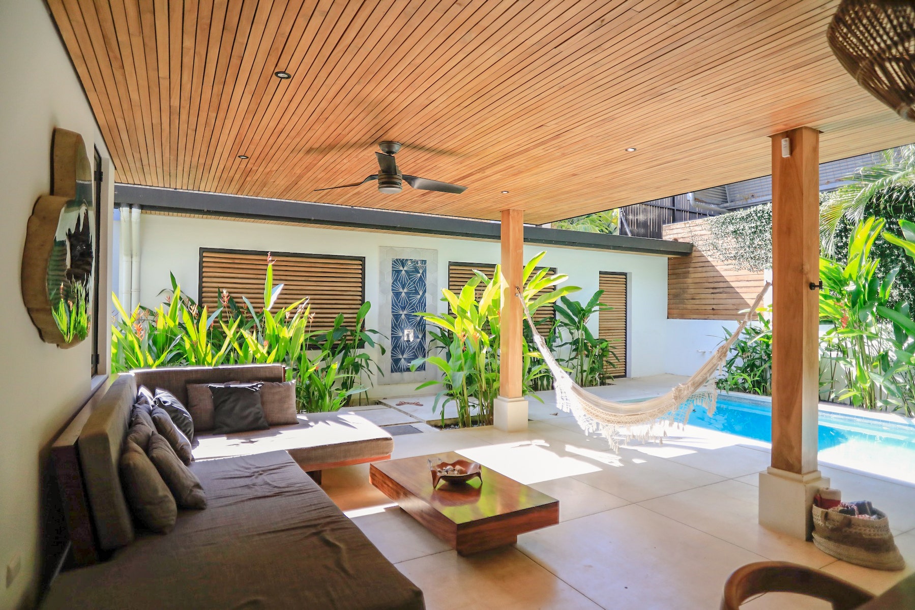 Tropical Modern Home Steps to the Surf — photo 2 of 19