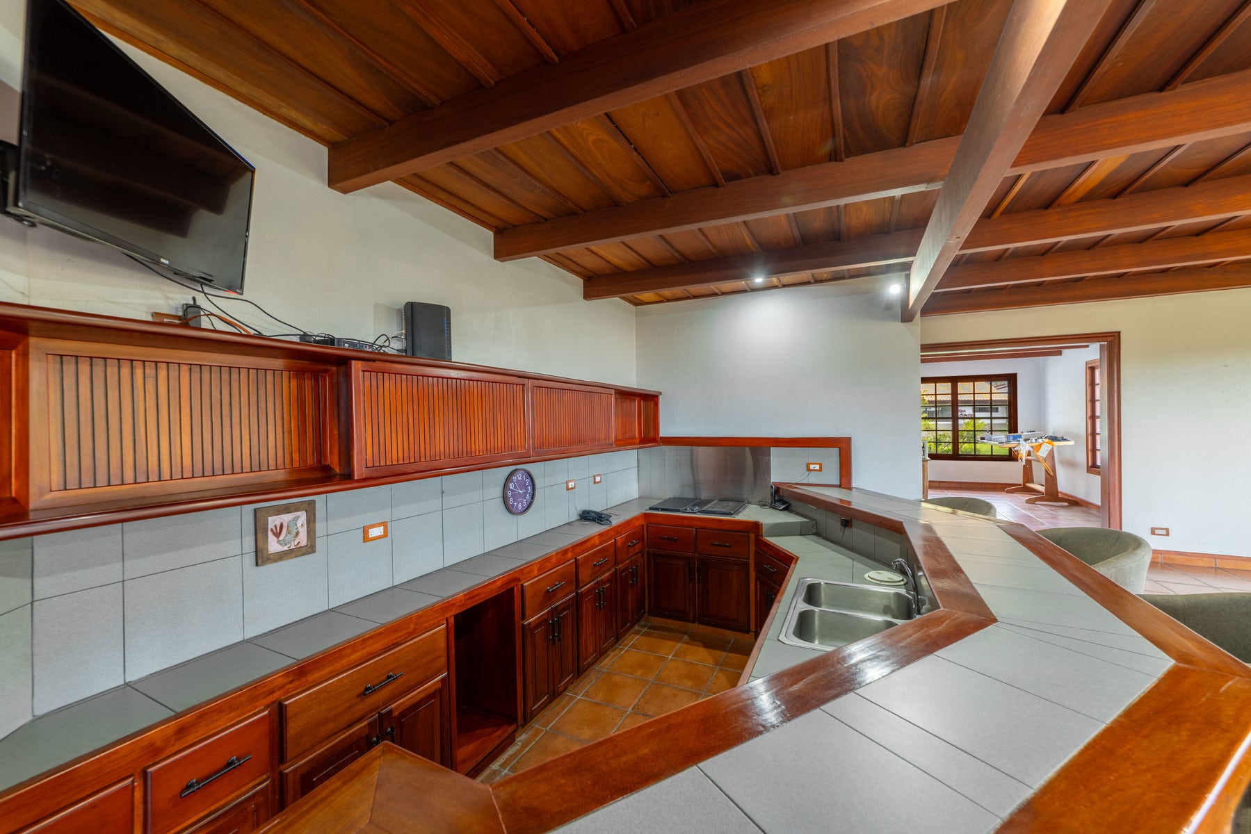 Private Oasis with Guest House — photo 15 of 19