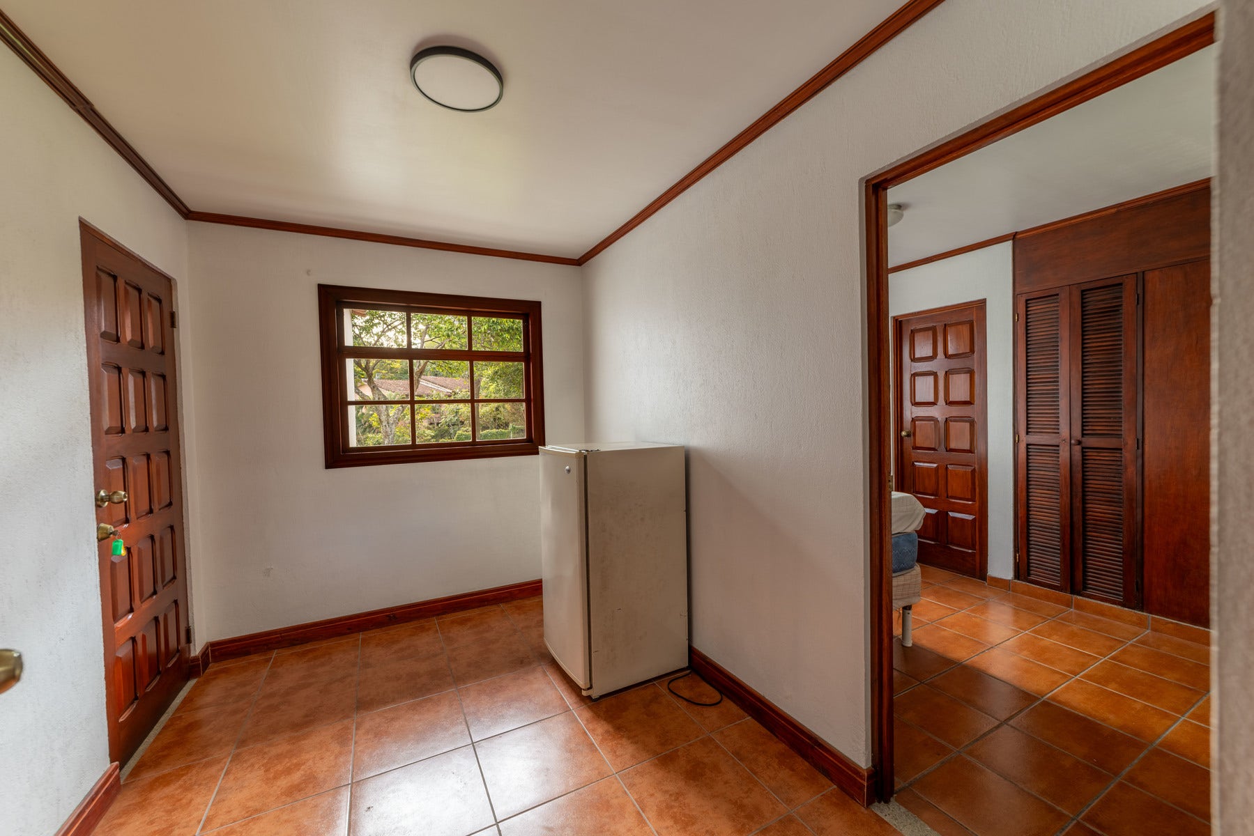 Private Oasis with Guest House — photo 19 of 19