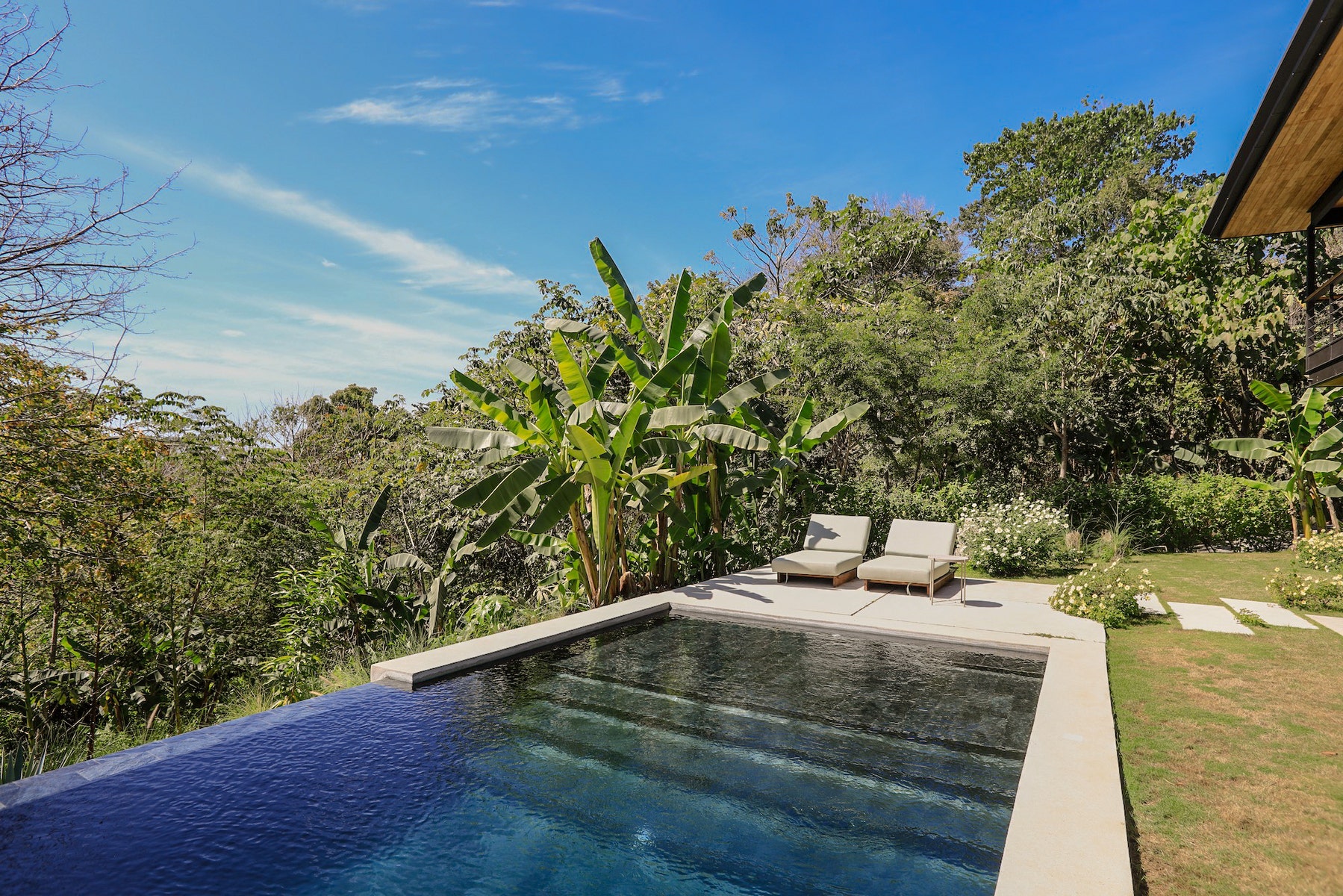 Luxury Home with Views — photo 17 of 19