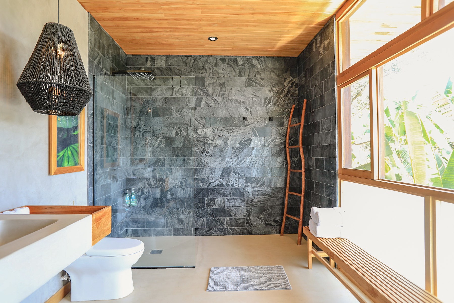 Luxury Home with Views — photo 14 of 19
