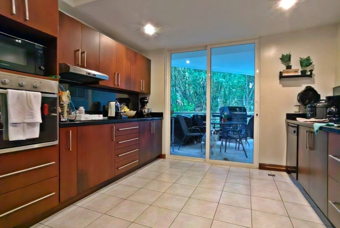 Greenhouse Jaboncillos Panoramic Condo. — photo 5 of 12