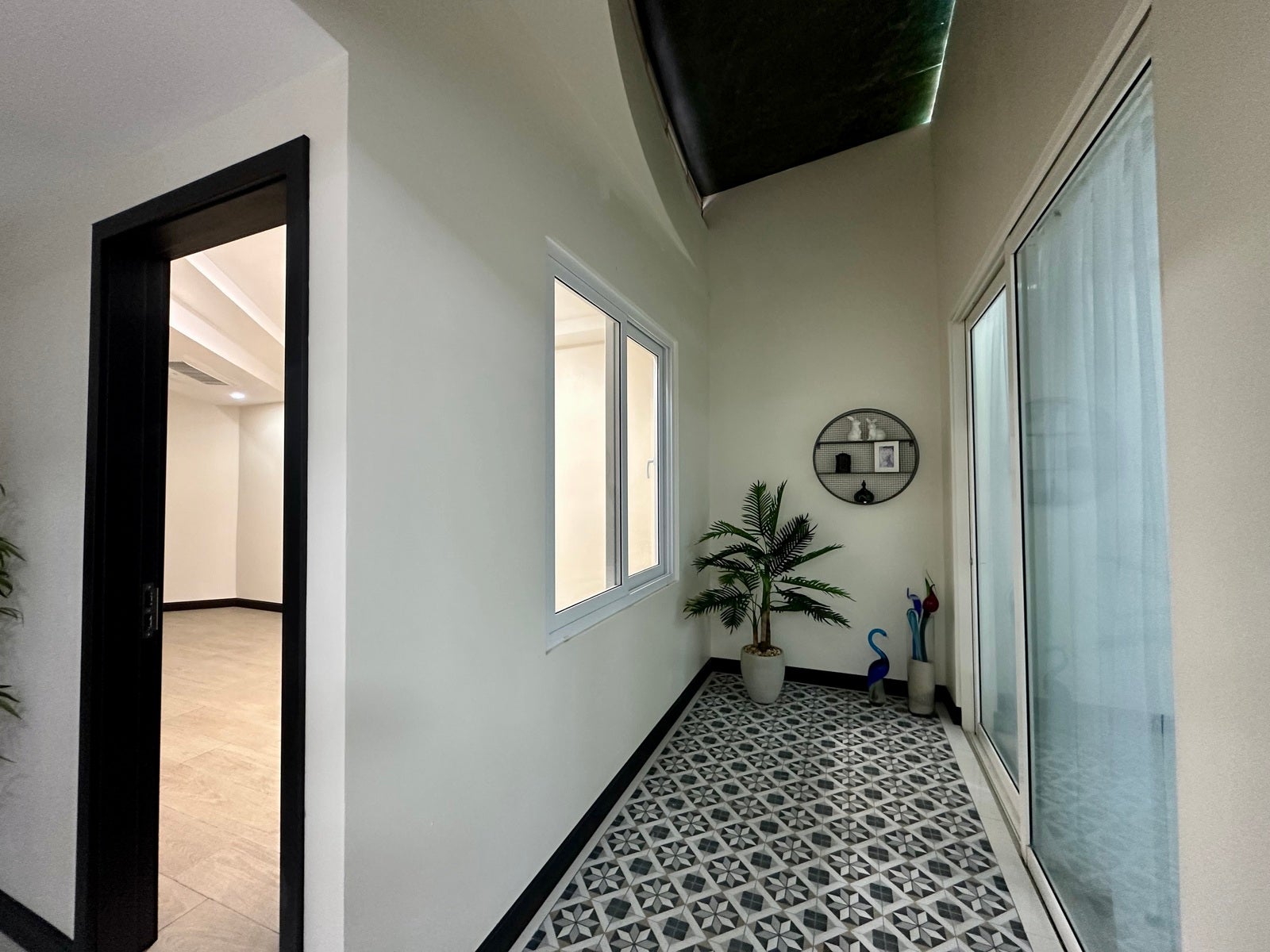 Greenhouse Jaboncillos Fully Remodeled Condo — foto 6 de 15