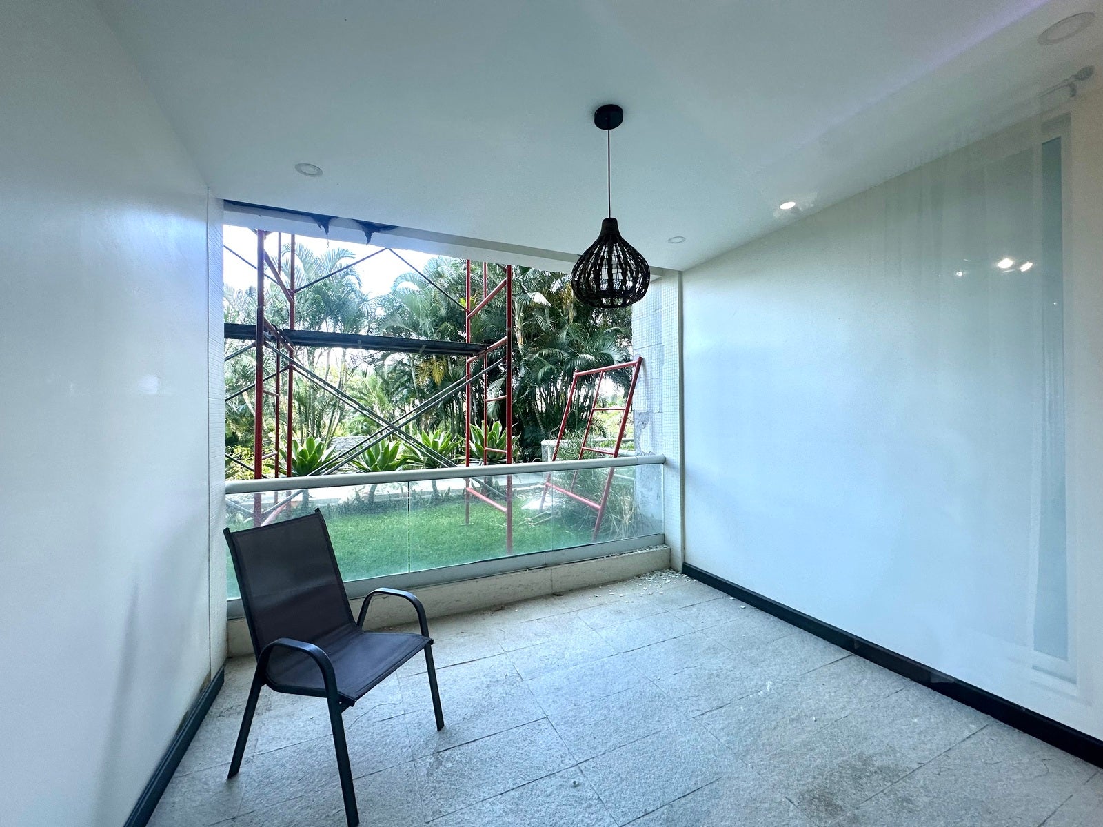 Greenhouse Jaboncillos Fully Remodeled Condo — foto 15 de 15