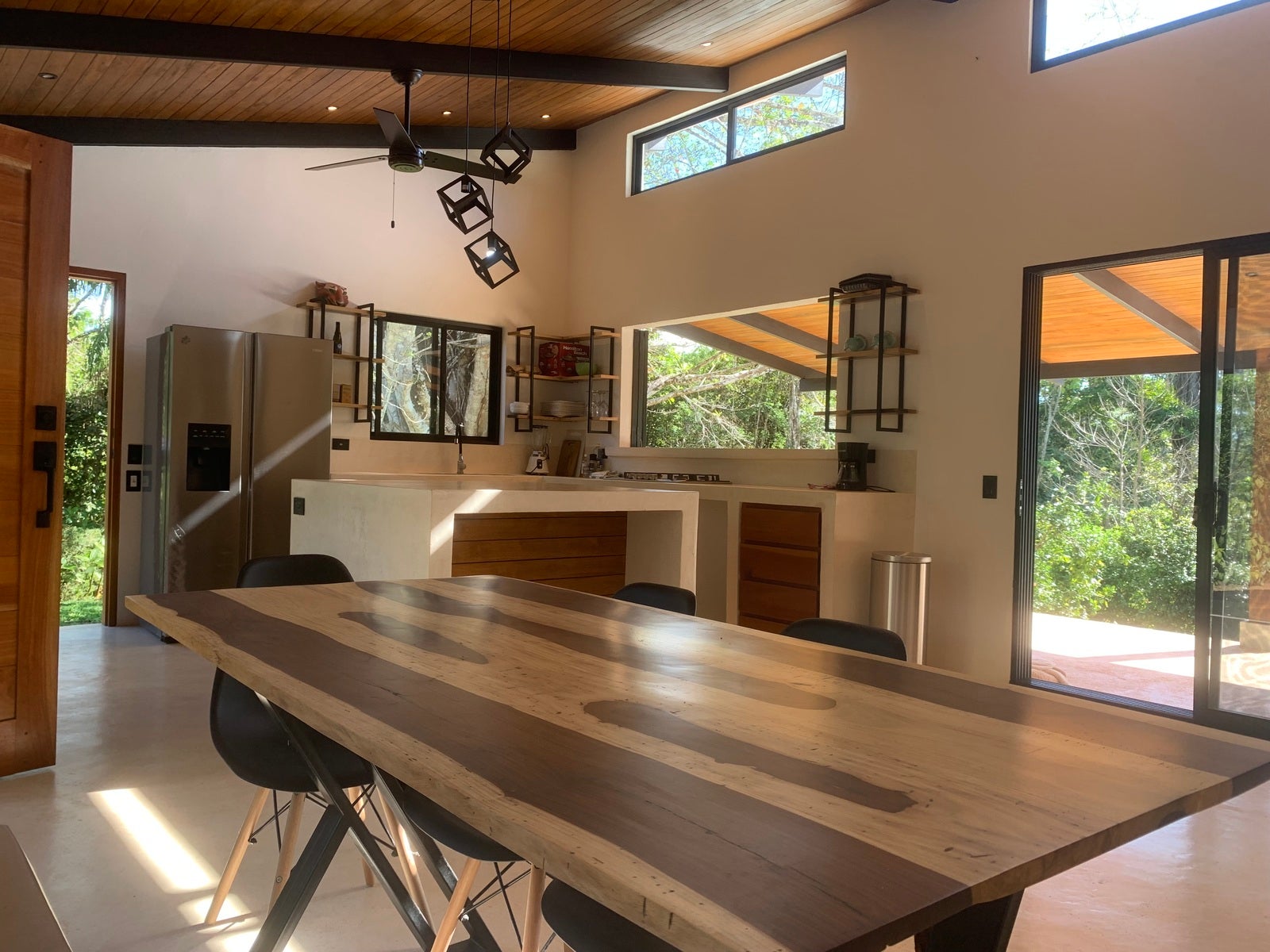 Zen House 2 bedroom home with Pool — photo 9 of 17
