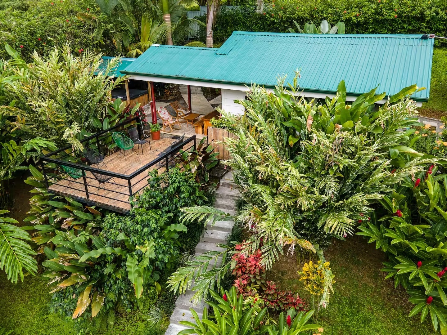 Arenal Volcano View Home And Guesthouse, La Fortuna, Lake Arenal, San Carlos, Alajuela, Costa Rica — photo 2 of 5
