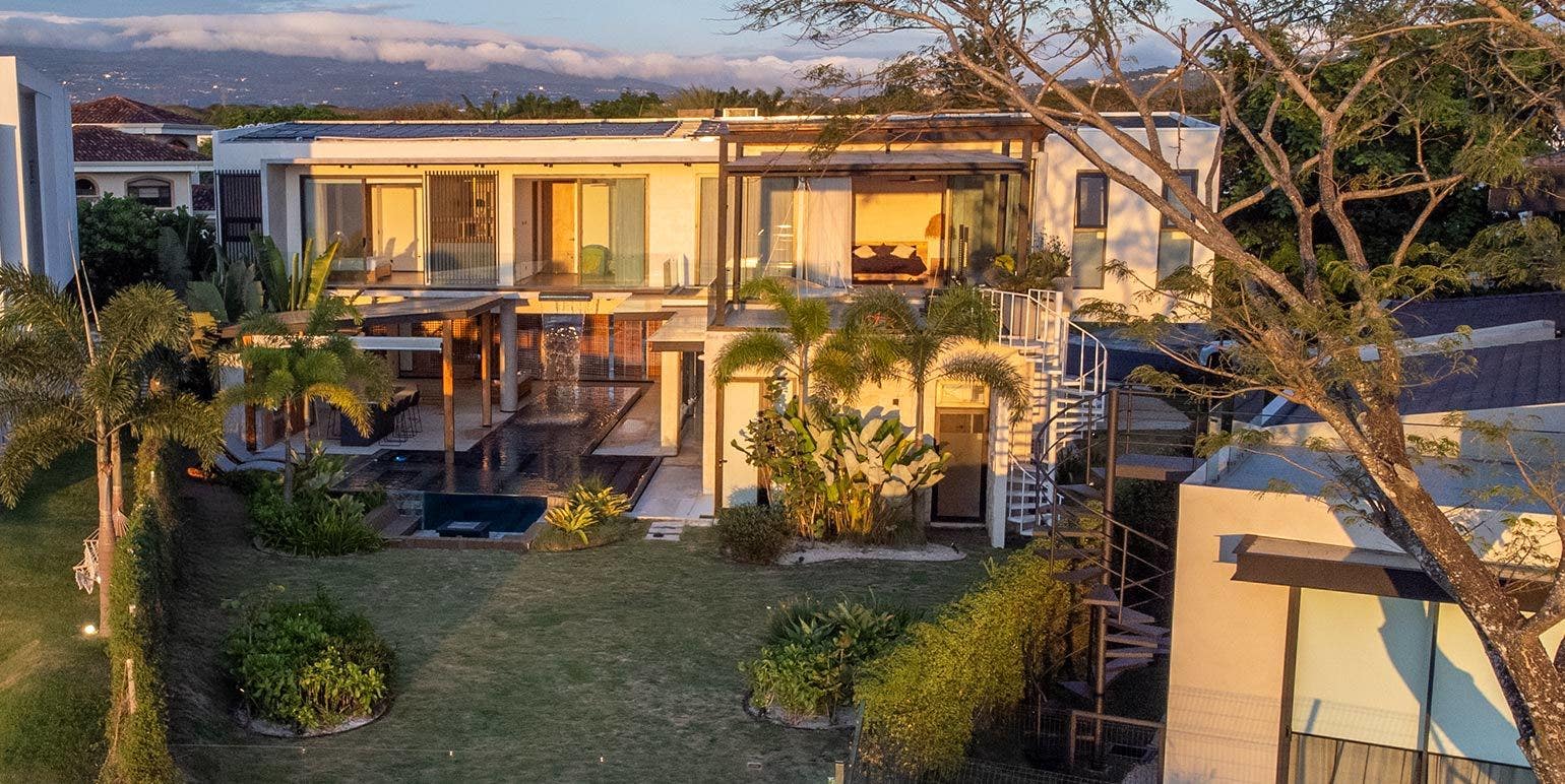 Beach Inspired City Home, Valle Del Sol, Santa Ana, Santa Ana, Santa Ana, San Jose, Costa Rica 10901 — photo 2 of 5